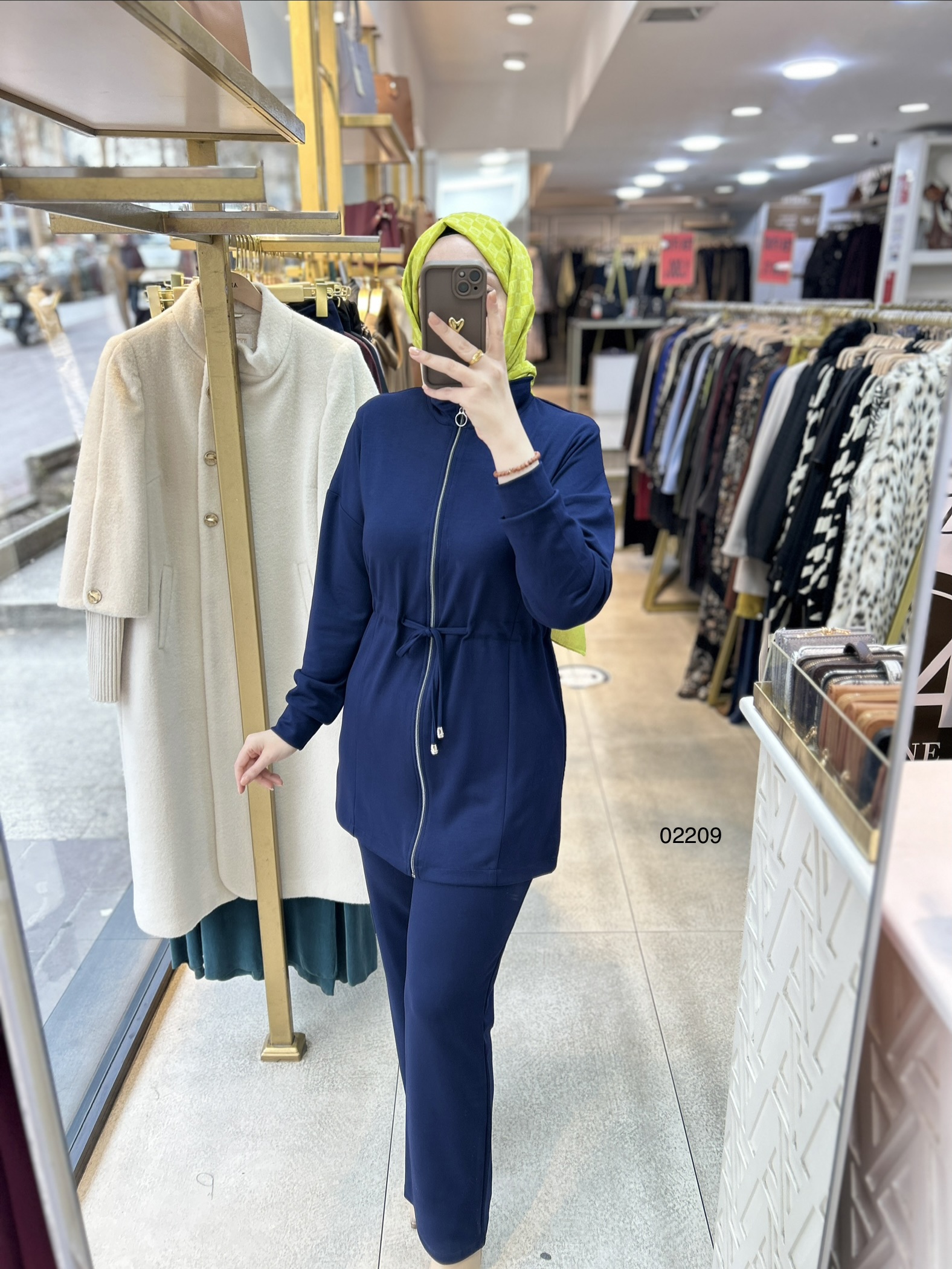 02209 Belden Büzgülü Takım - Görsel 4