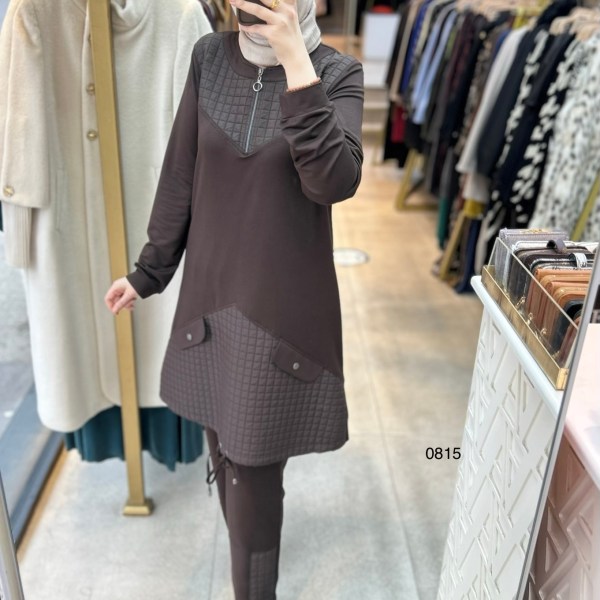 0815 Kapitone Detaylı Takım - Görsel 9