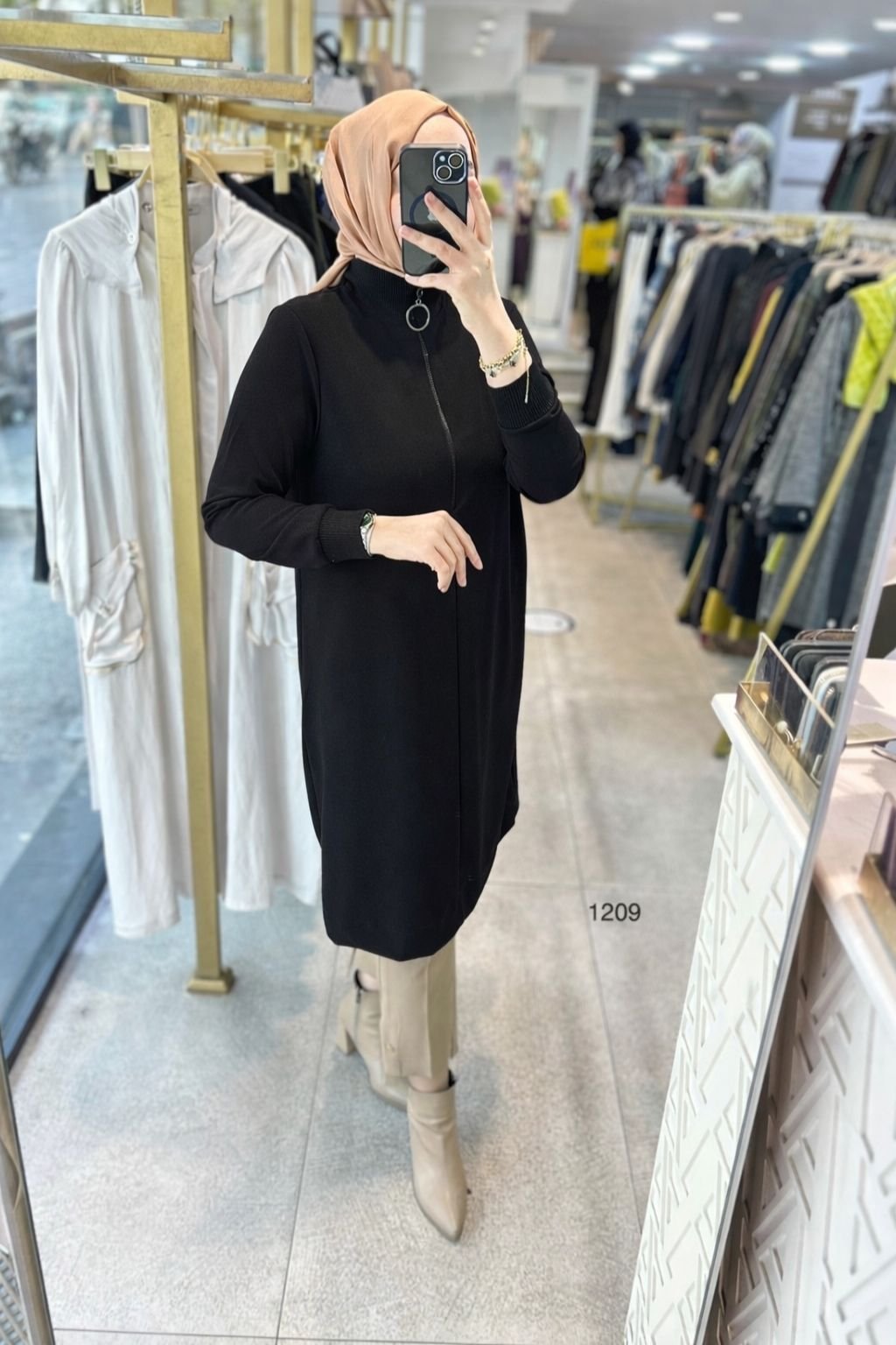 1209 Ribanalı Fermuarlı Tunik