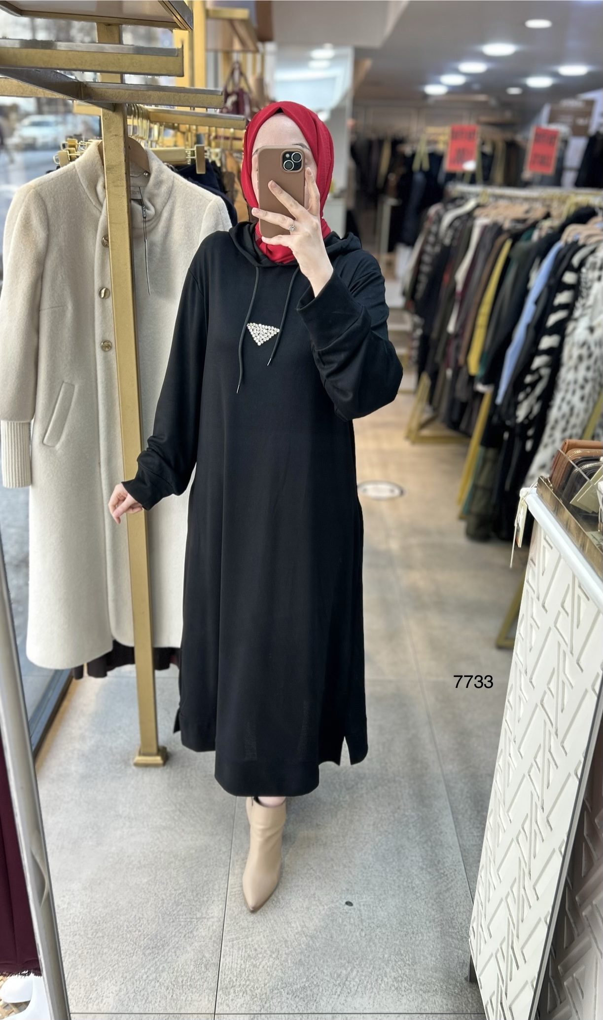 7733 Kapüşonlu Elbise