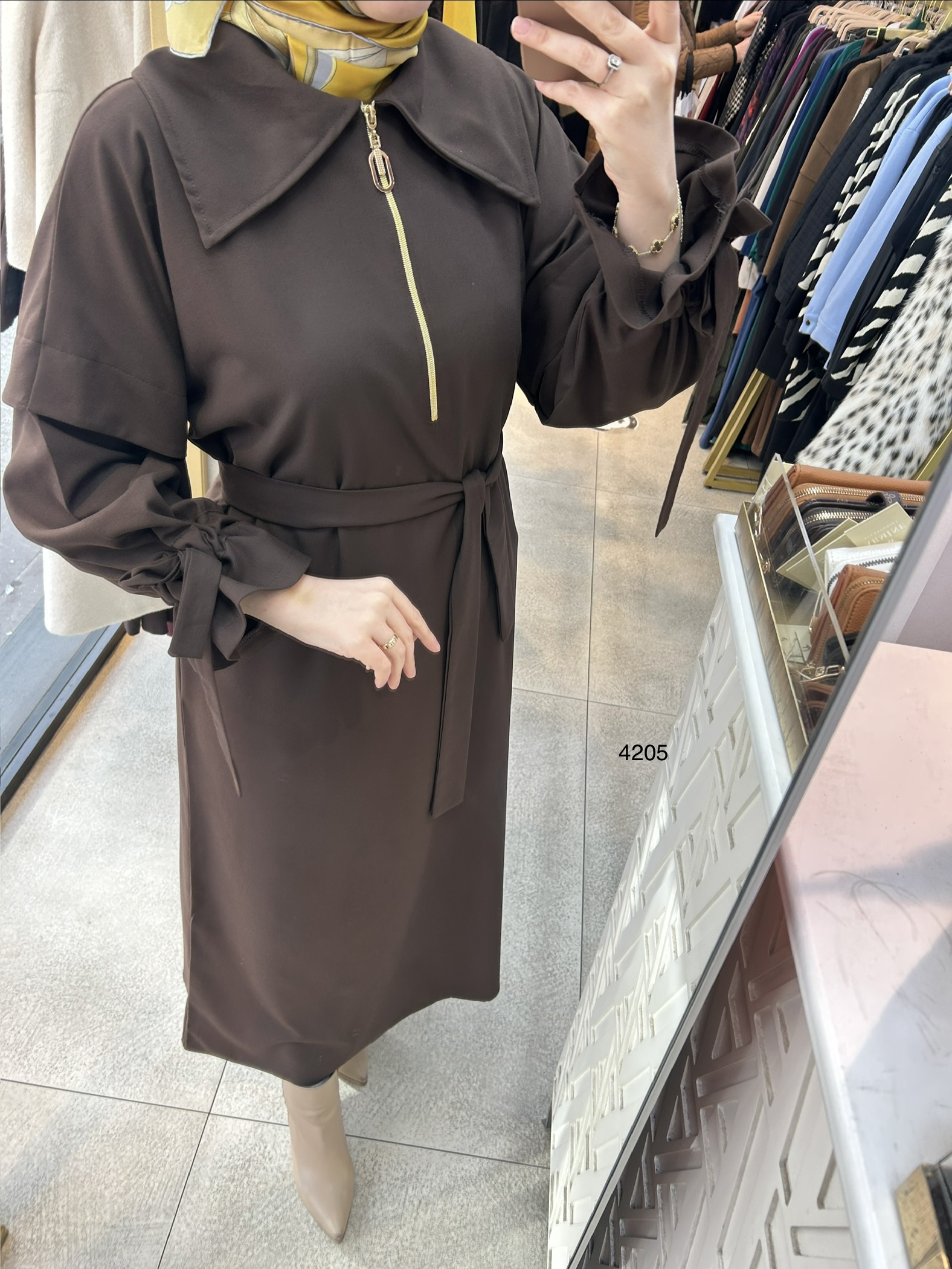 4205 Gömlek Yaka Kemerli Elbise - Görsel 2