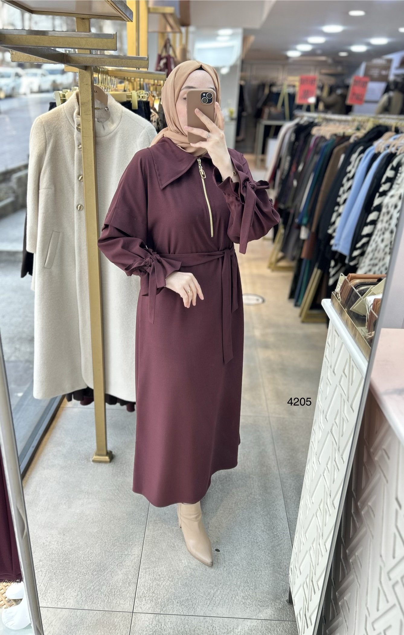 4205 Gömlek Yaka Kemerli Elbise