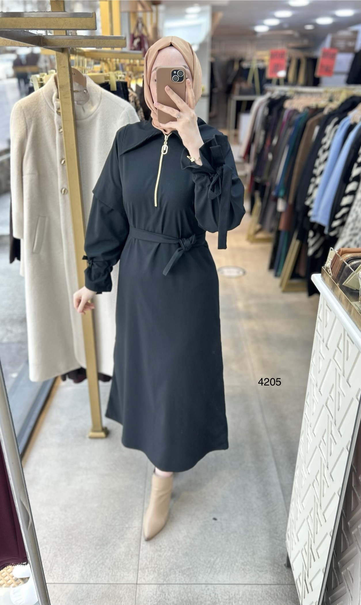 4205 Gömlek Yaka Kemerli Elbise