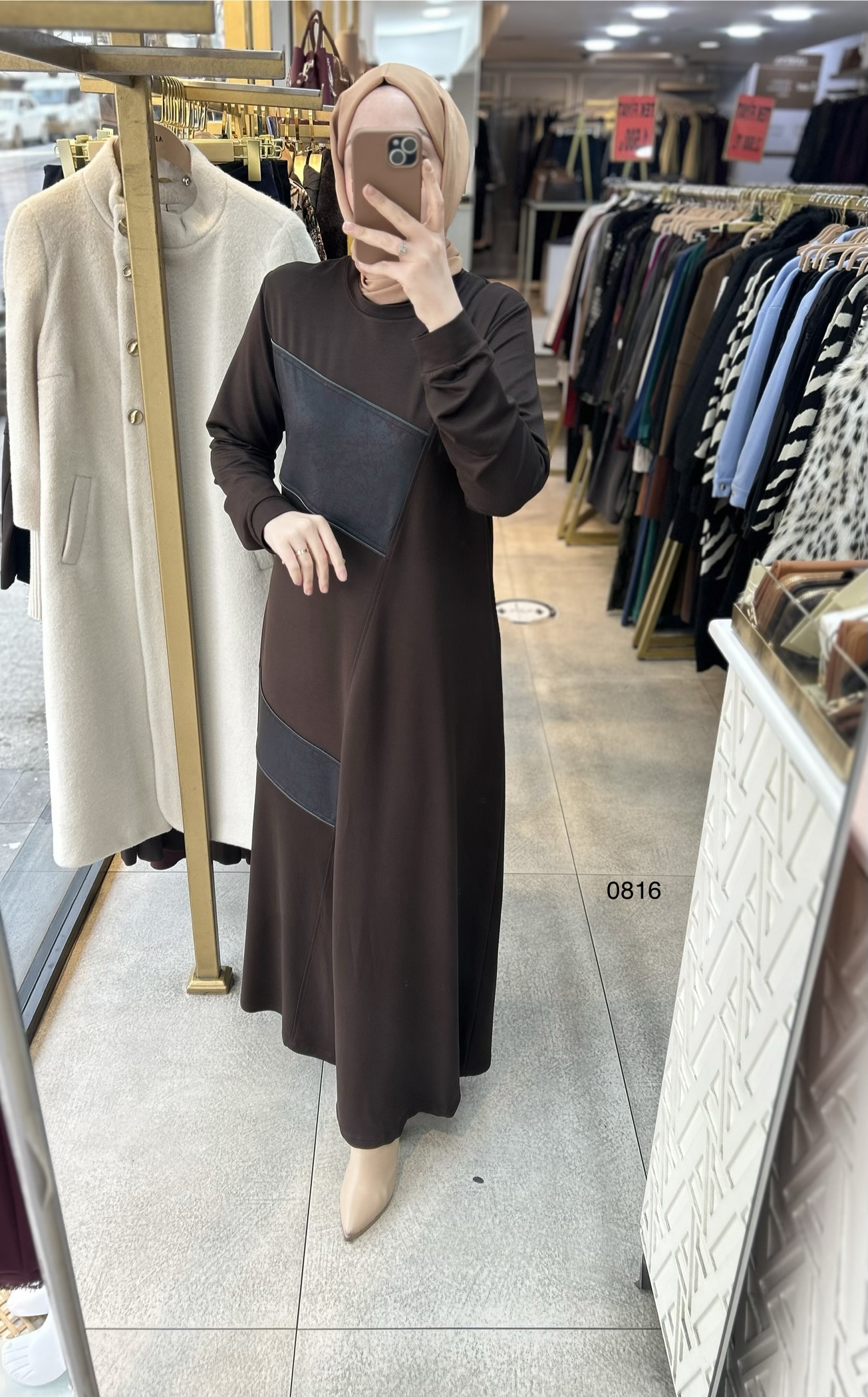 0816 Deri Detay Görünümlü Elbise