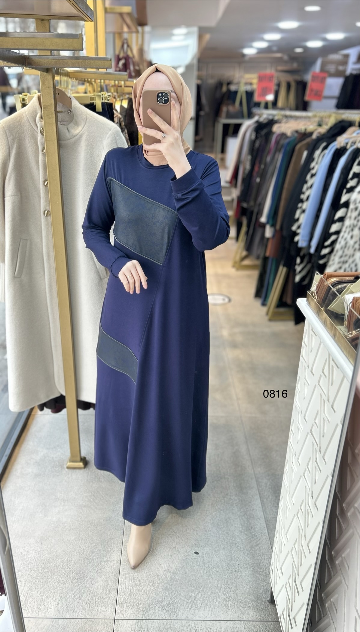 0816 Deri Detay Görünümlü Elbise