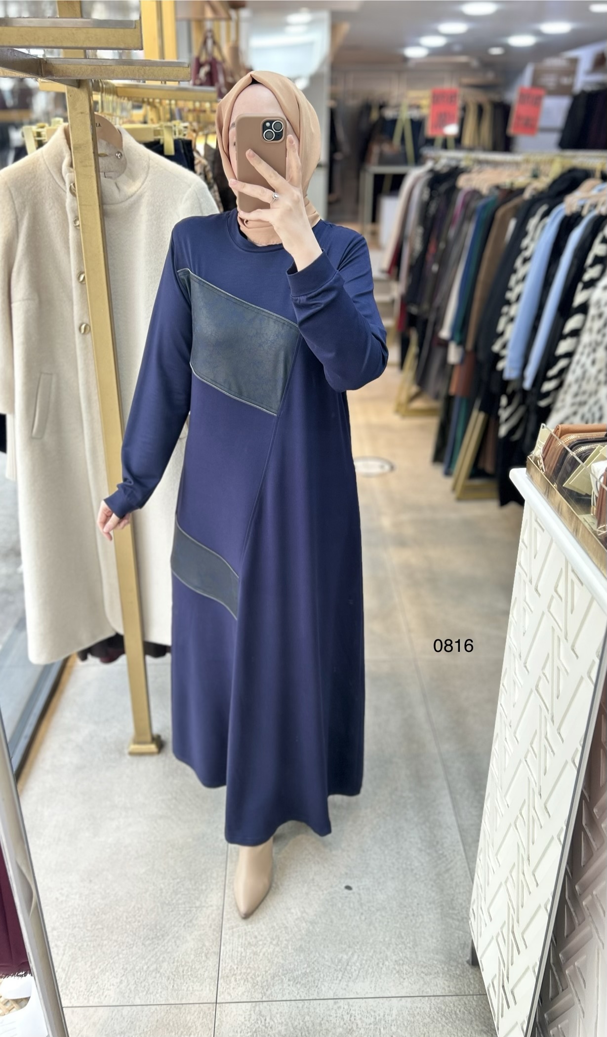 0816 Deri Detay Görünümlü Elbise