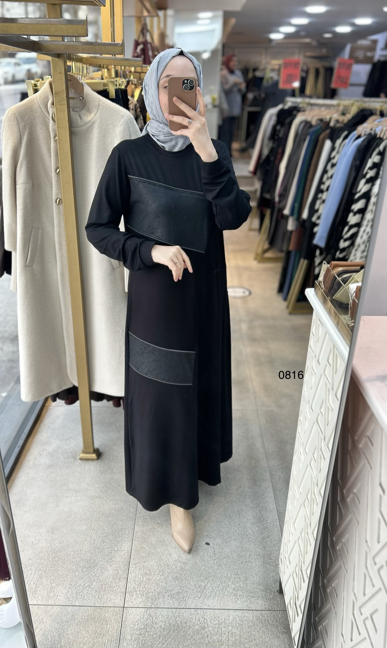 0816 Deri Detay Görünümlü Elbise