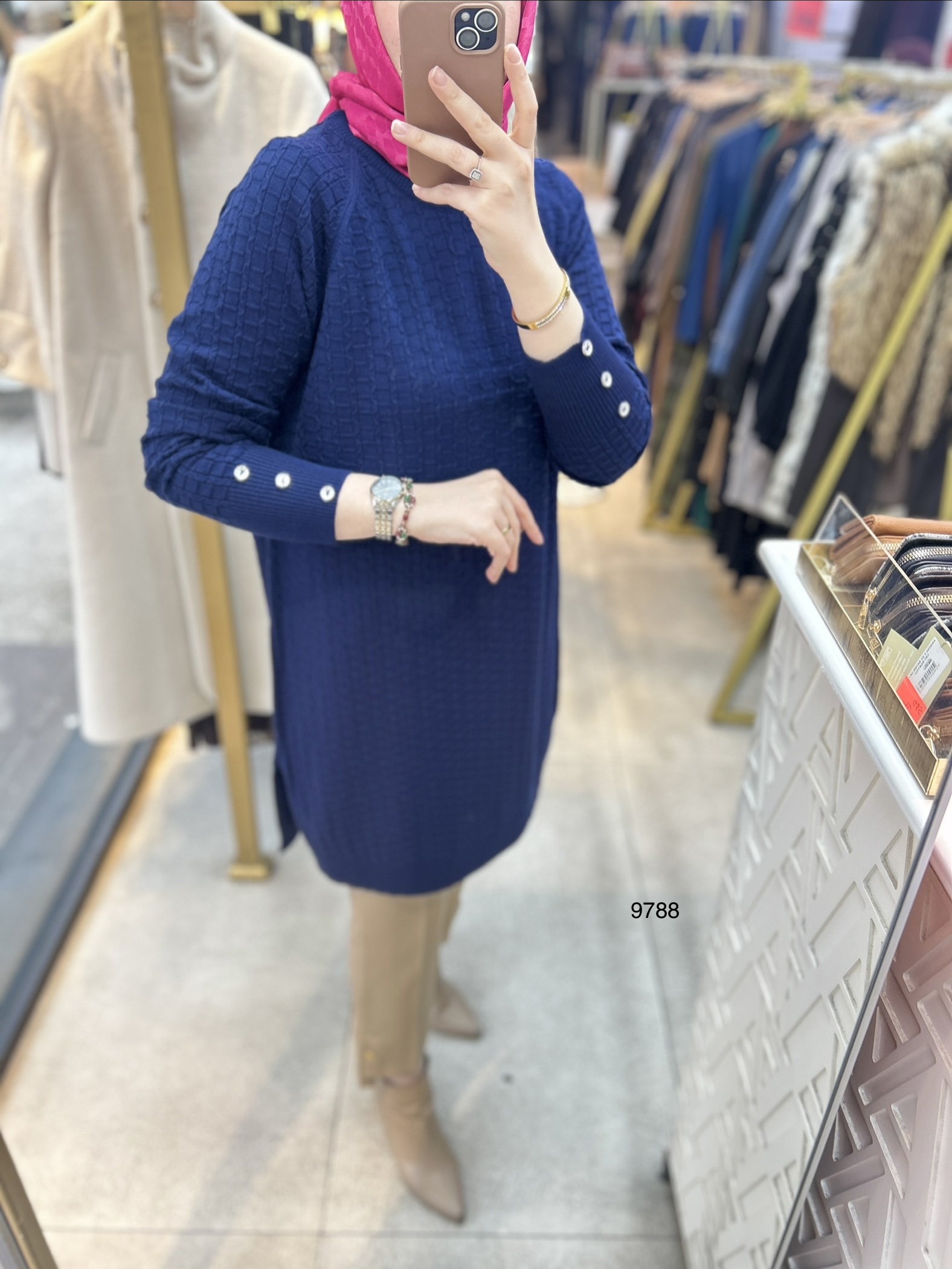 9788 Kolu Düğmeli Triko Tunik - Görsel 4