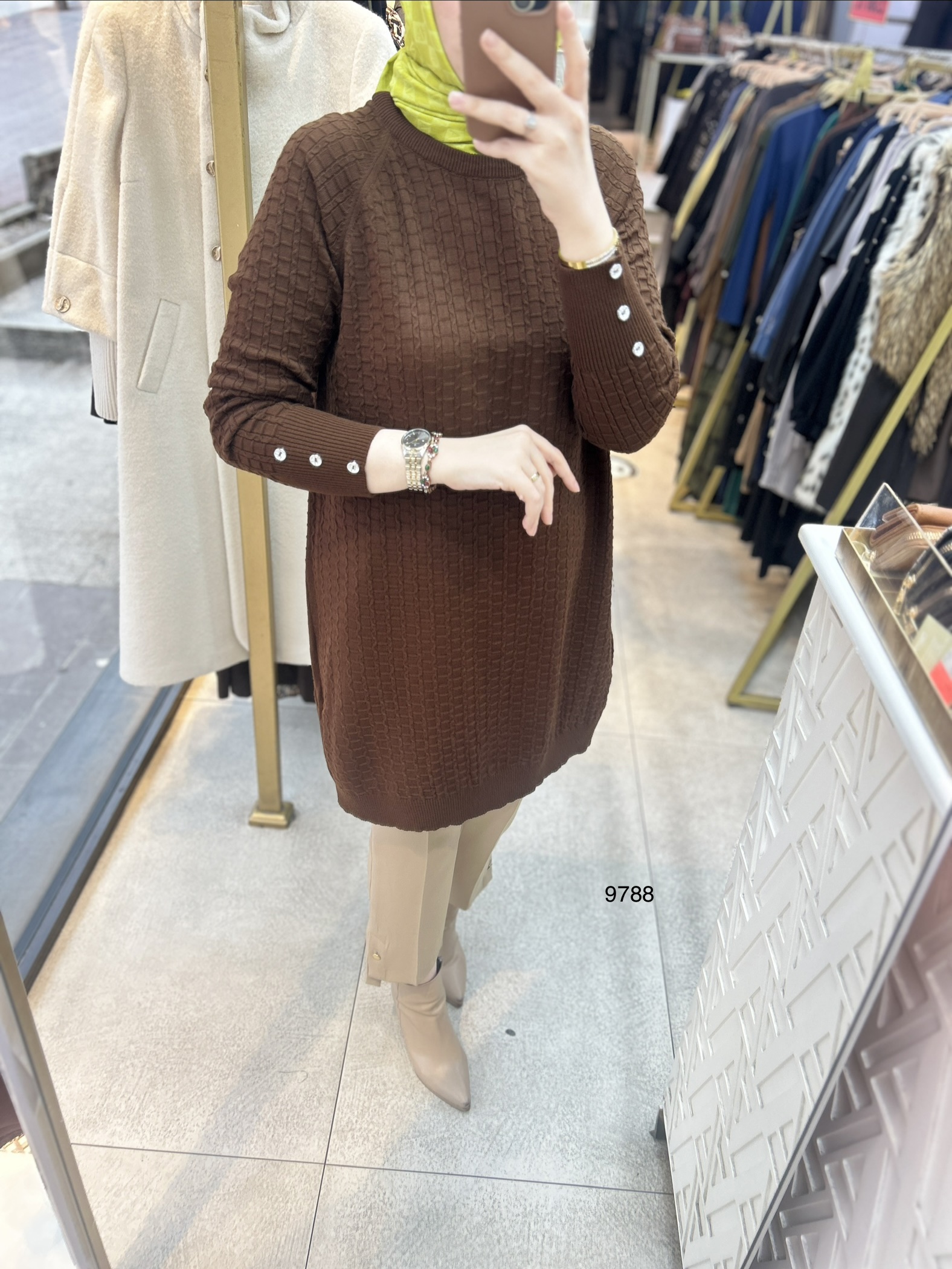 9788 Kolu Düğmeli Triko Tunik - Görsel 9