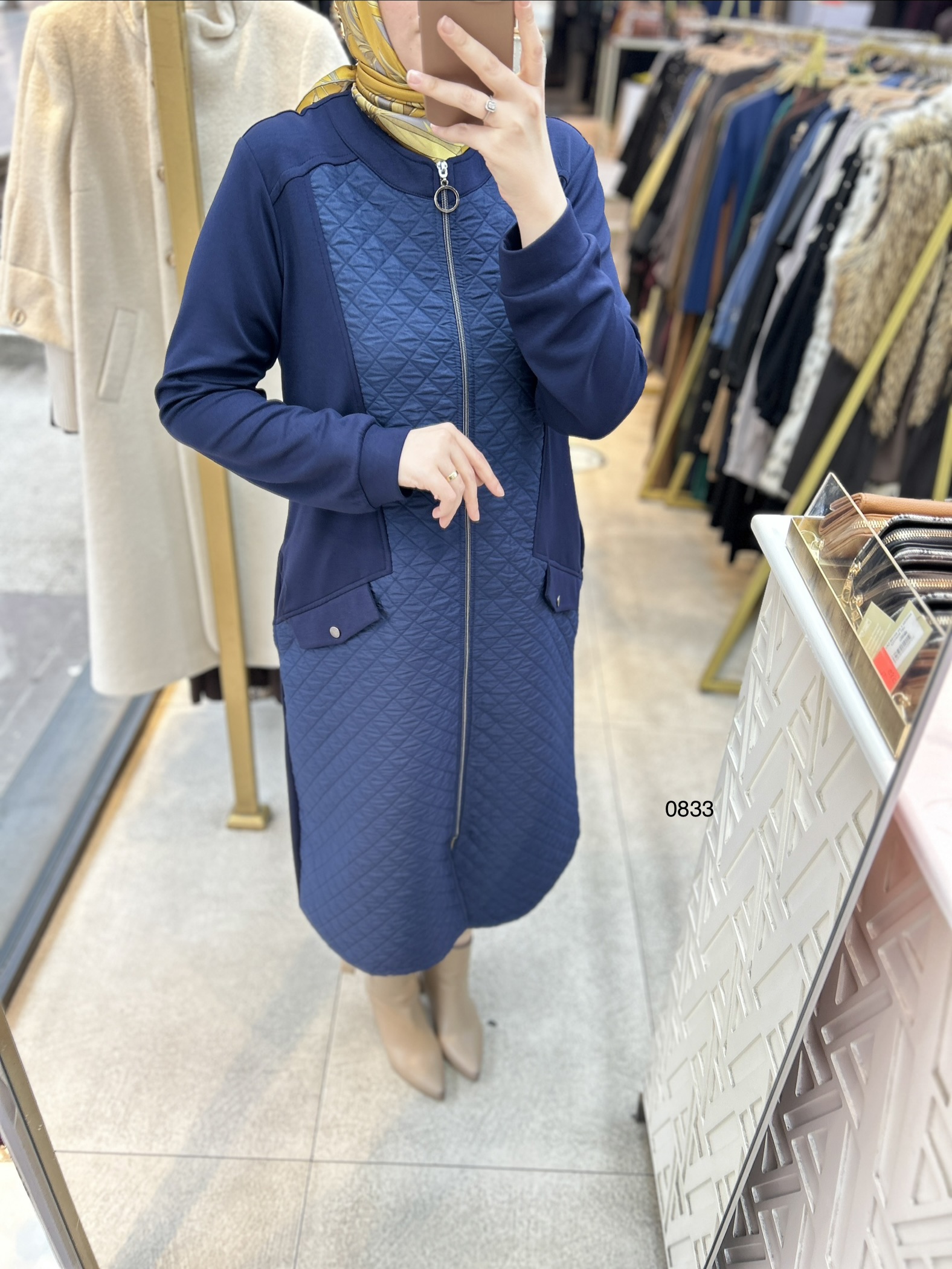 0833 Kapitone Detaylı Kap - Görsel 8