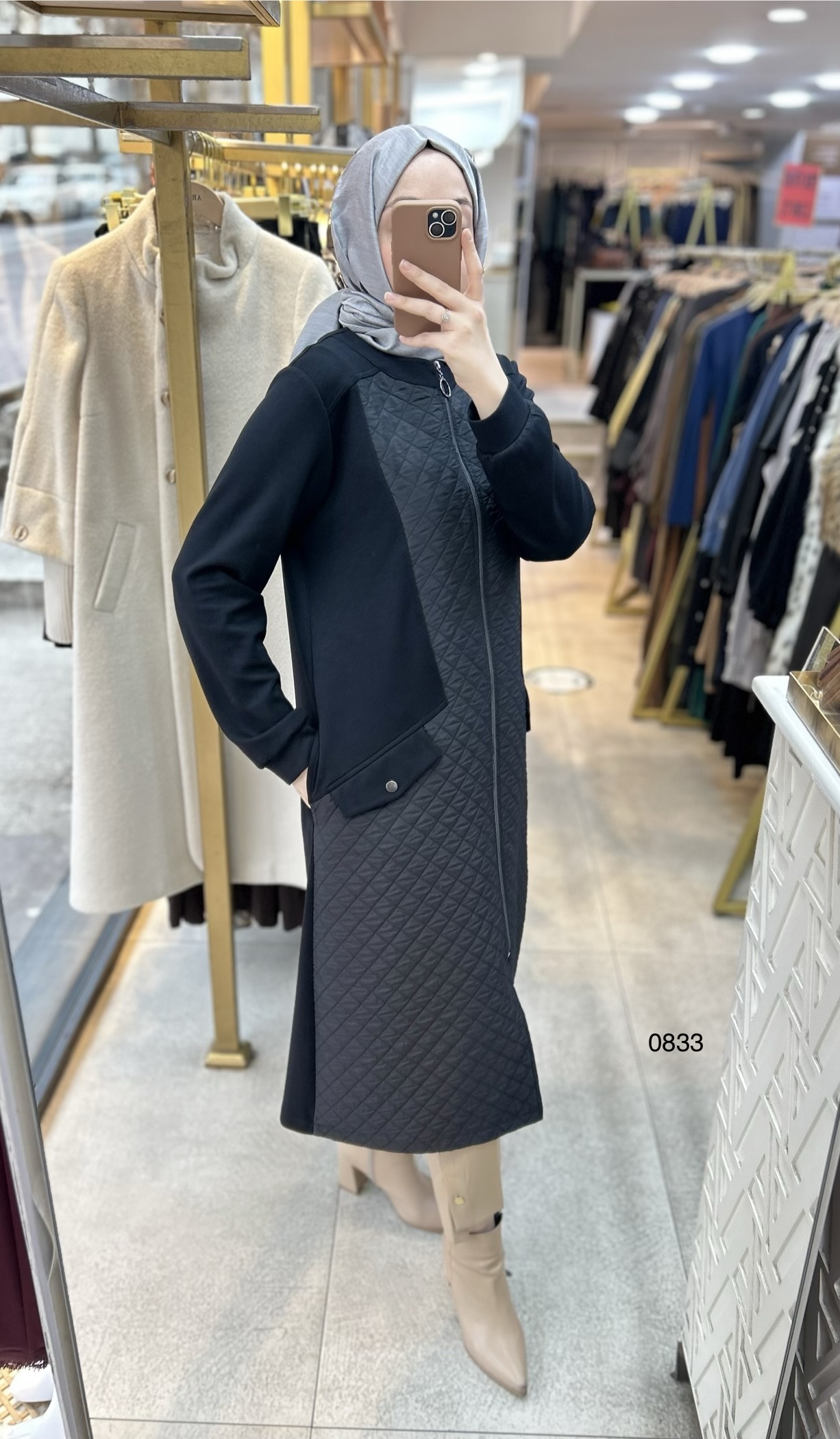 0833 Kapitone Detaylı Kap