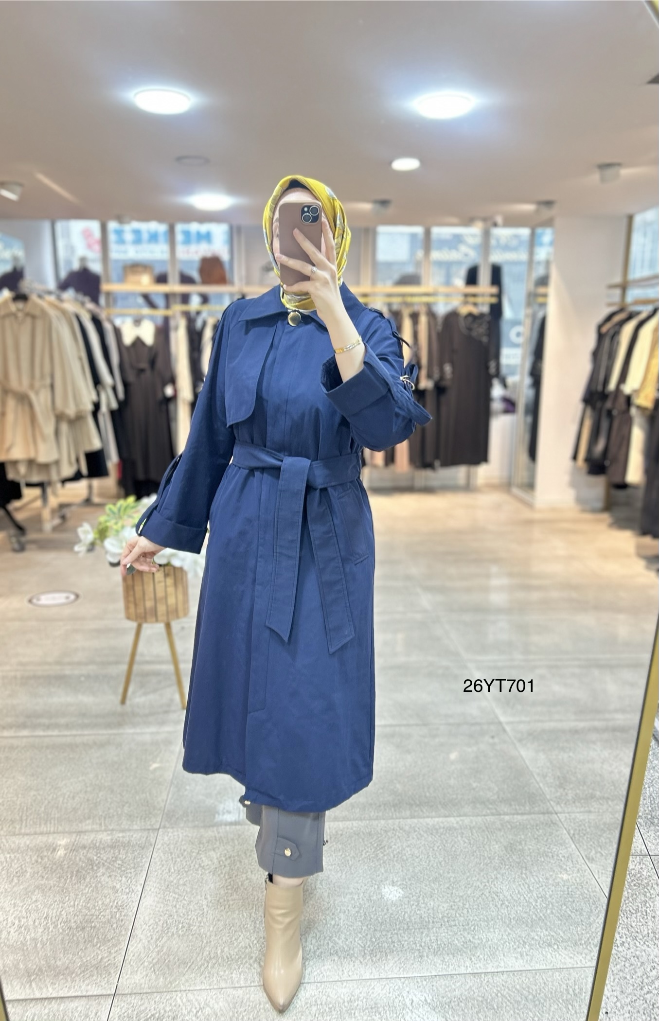 26YT701 Kemerli Düğmeli Trençkot