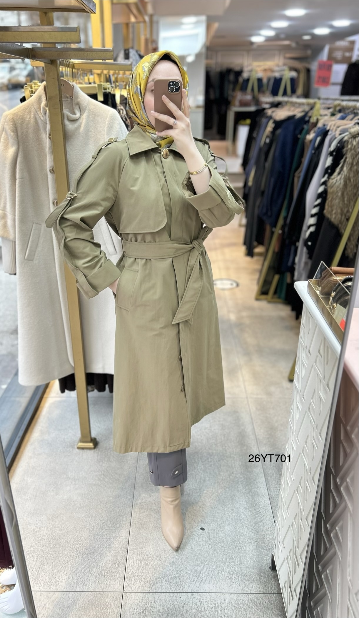 26YT701 Kemerli Düğmeli Trençkot