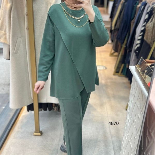 4870 Yakası Kolyeli Asimetrik Kesim Spor Takım - Görsel 10