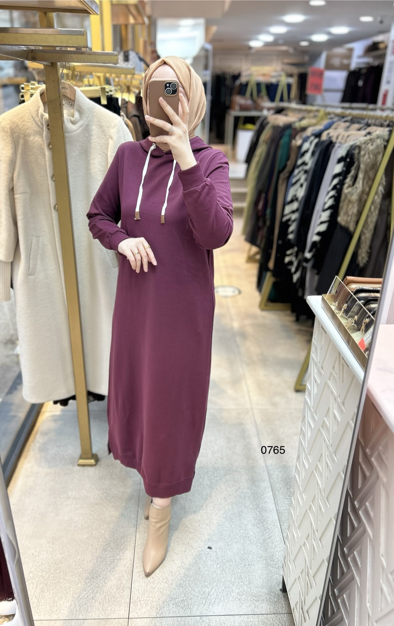 0765 Kapüşonlu Spor Elbise