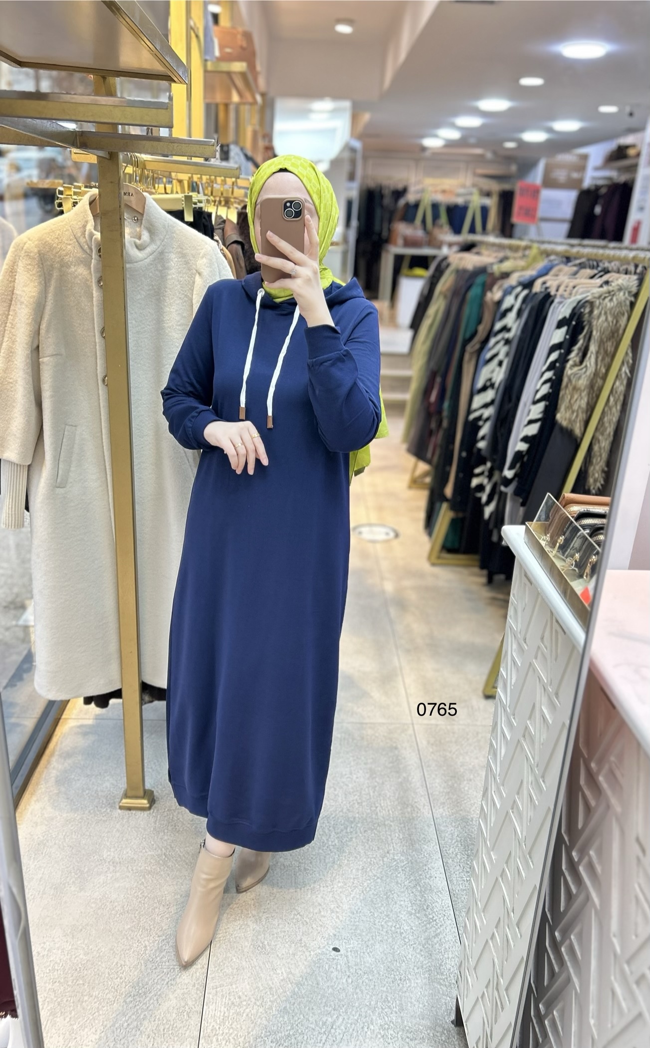 0765 Kapüşonlu Spor Elbise