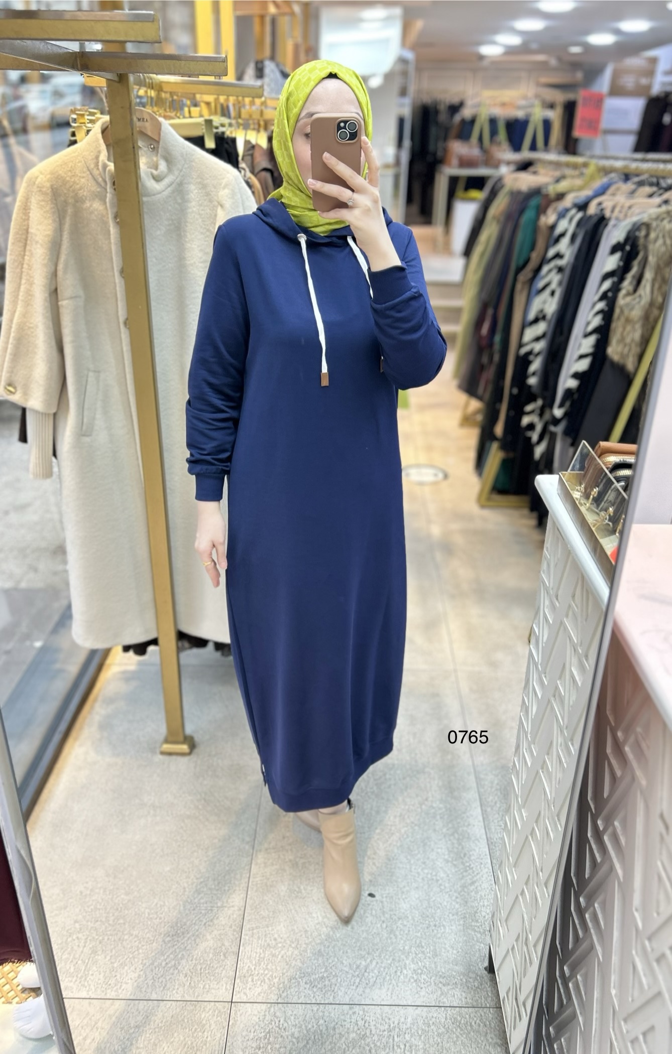 0765 Kapüşonlu Spor Elbise