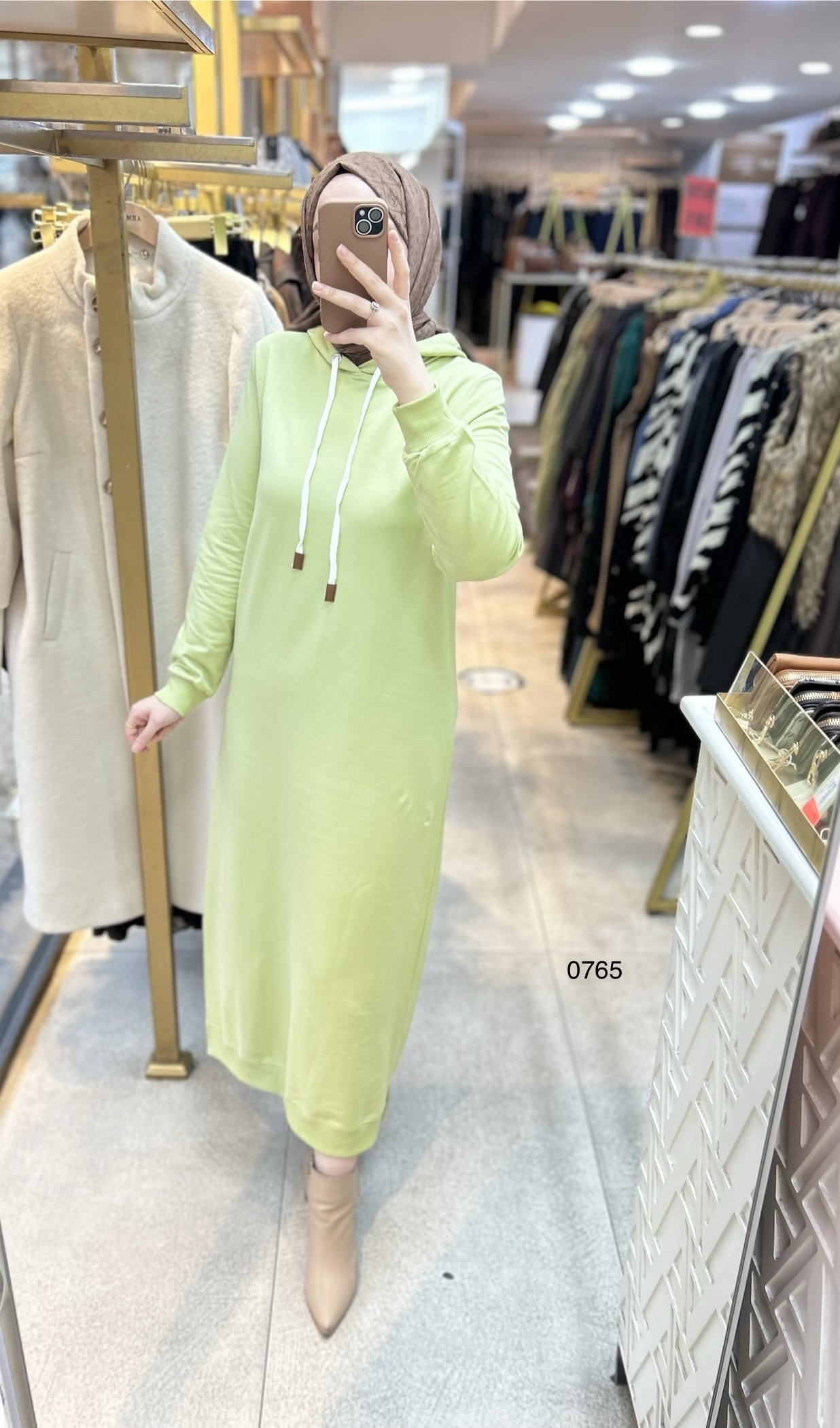 0765 Kapüşonlu Spor Elbise