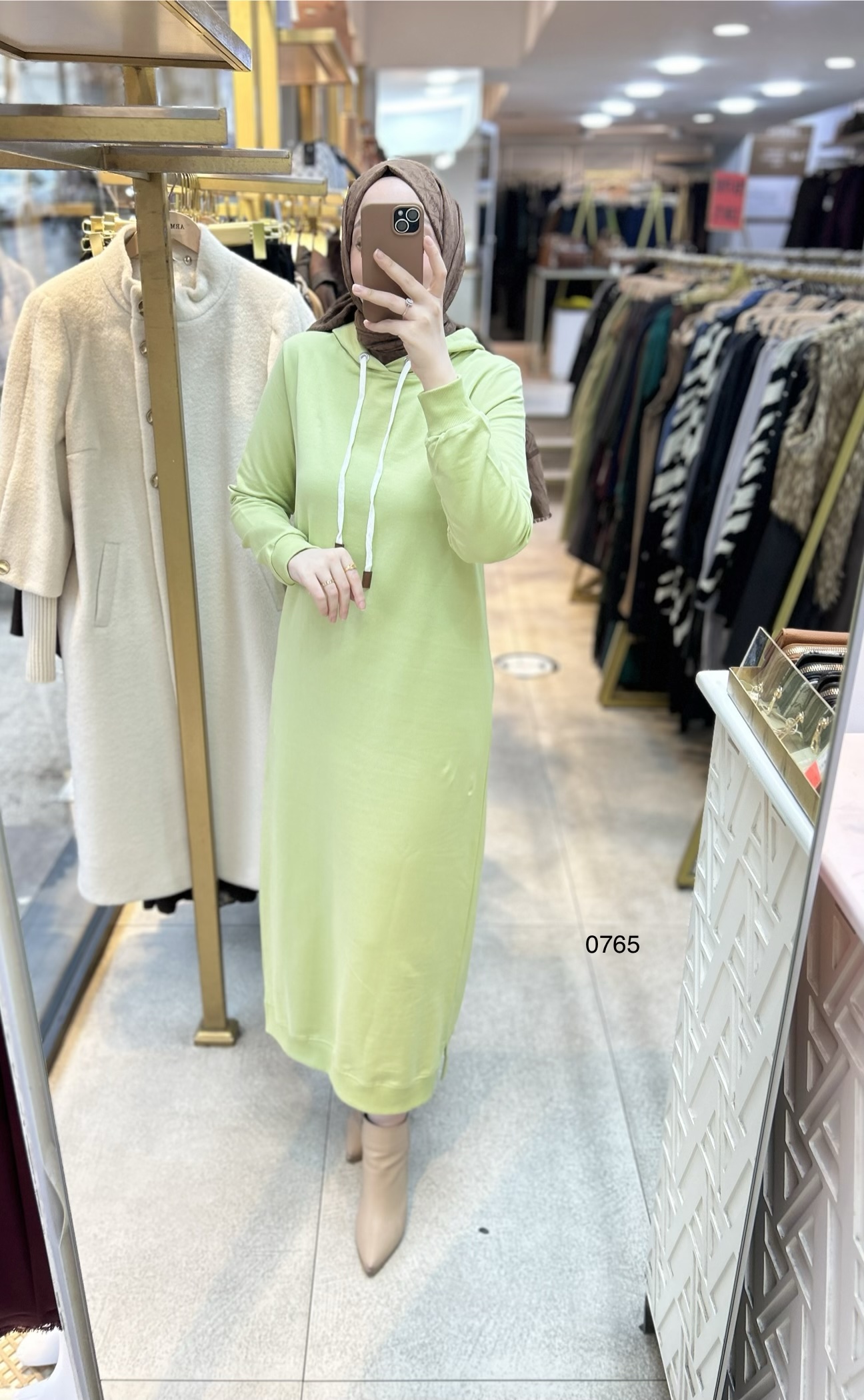 0765 Kapüşonlu Spor Elbise