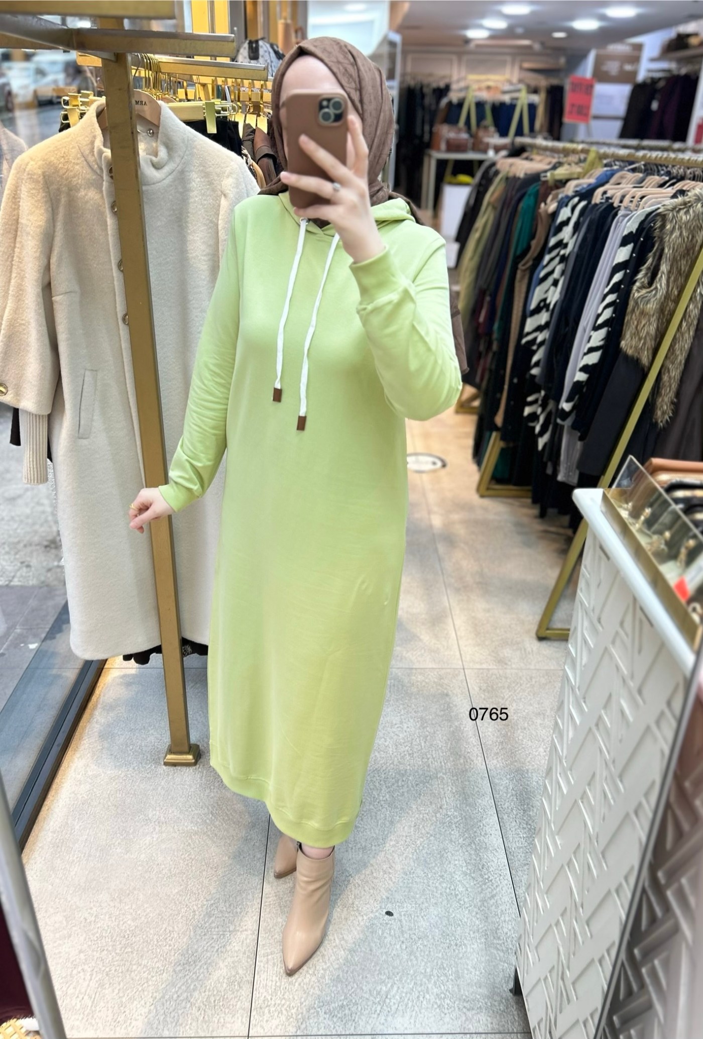 0765 Kapüşonlu Spor Elbise