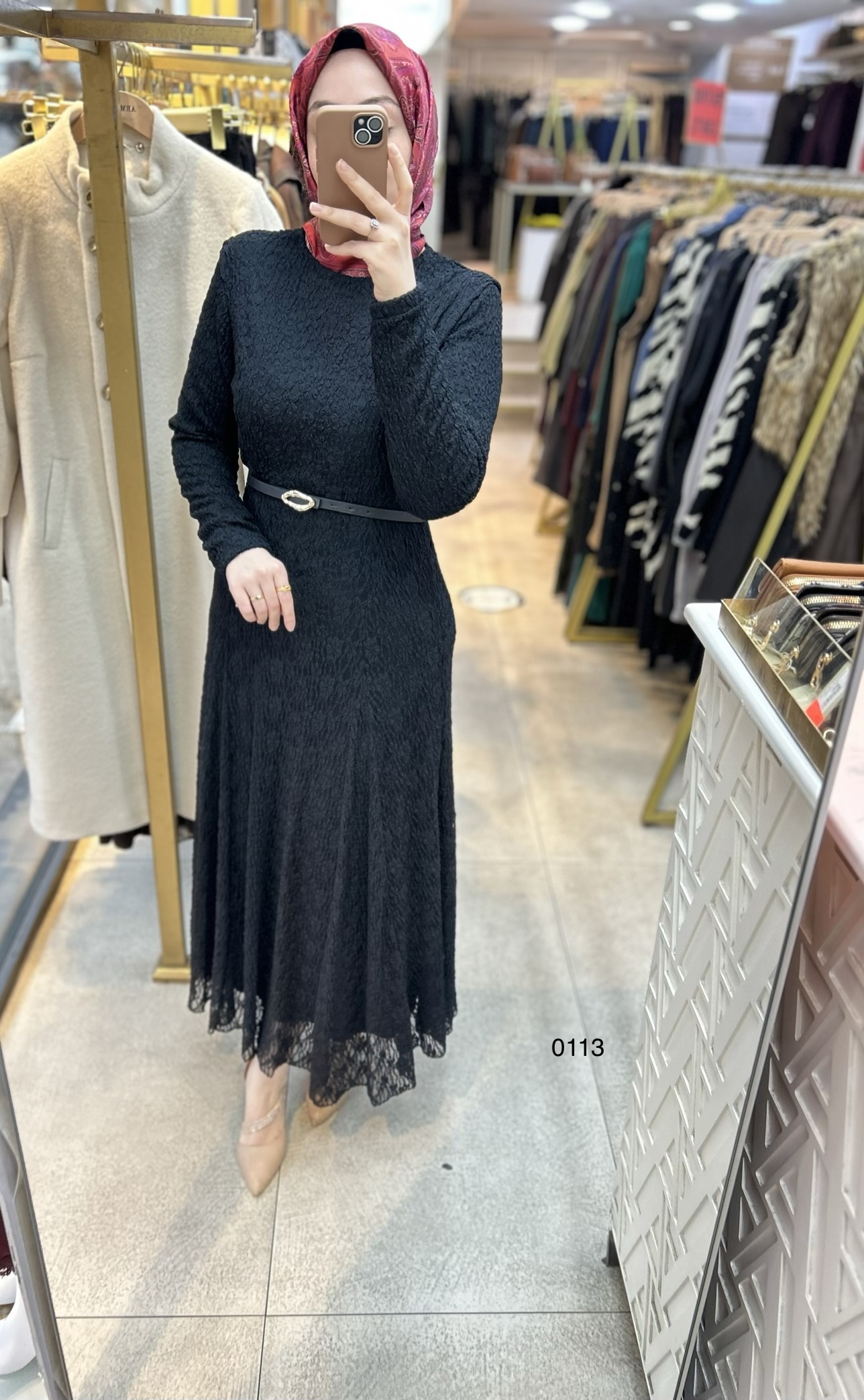 0113 Güpürlü Elbise