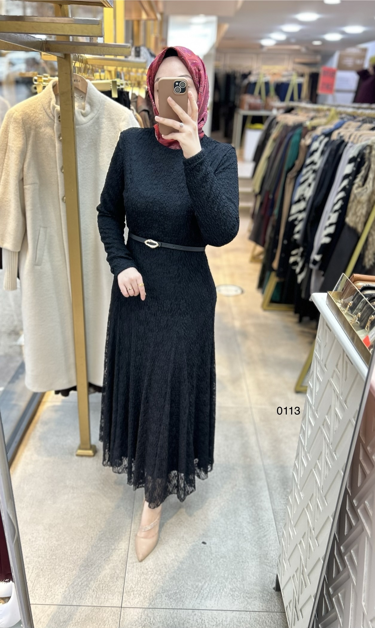 0113 Güpürlü Elbise