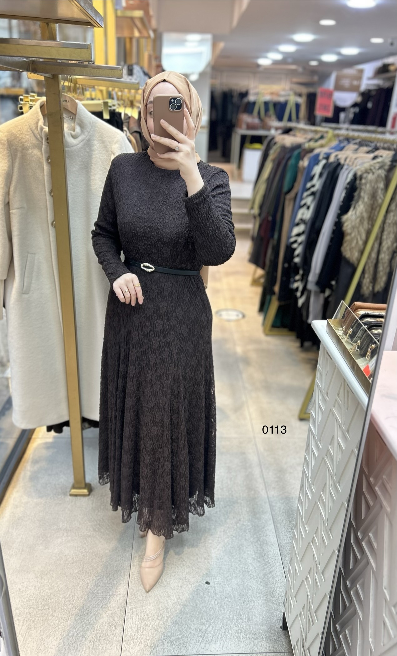 0113 Güpürlü Elbise