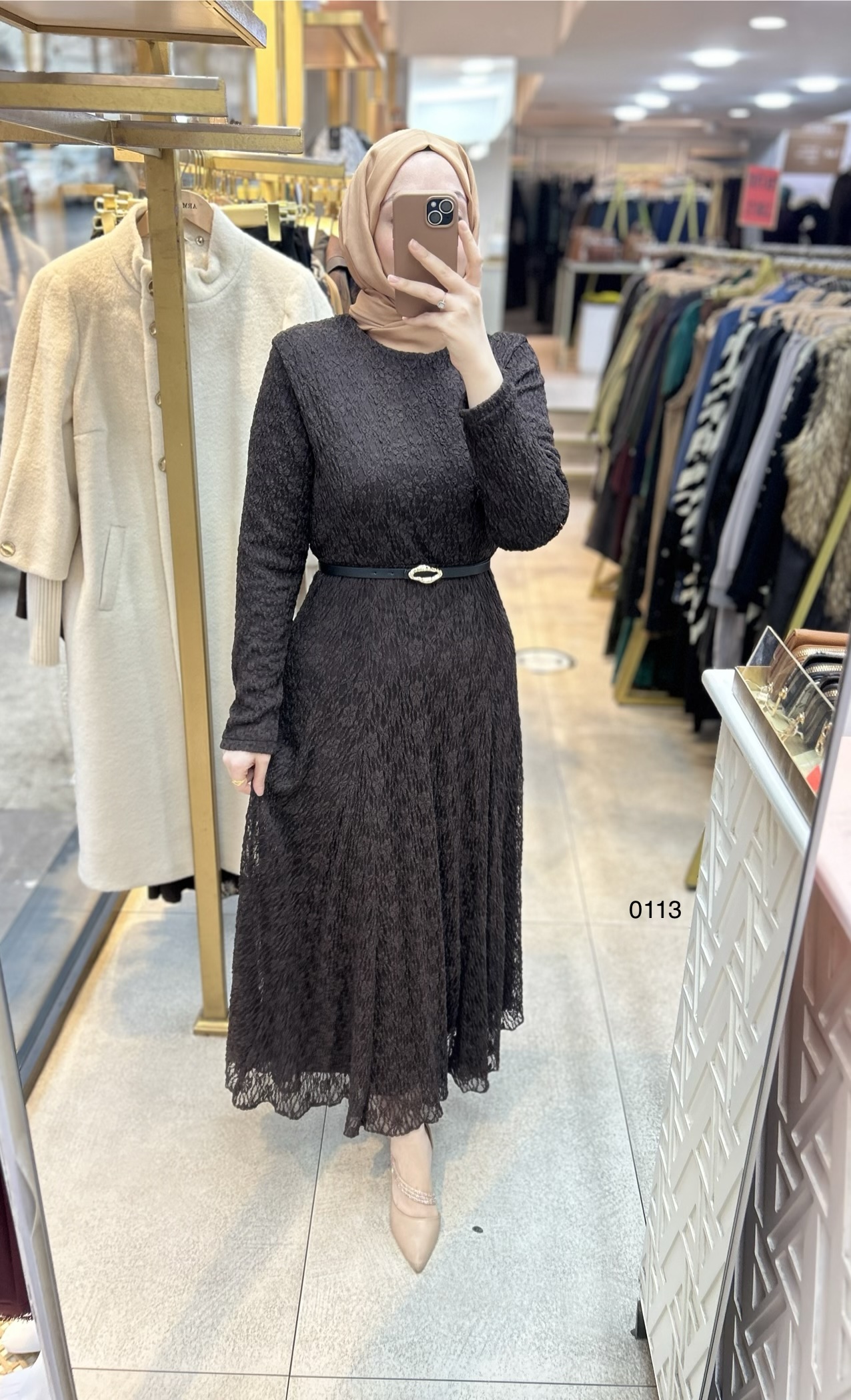 0113 Güpürlü Elbise