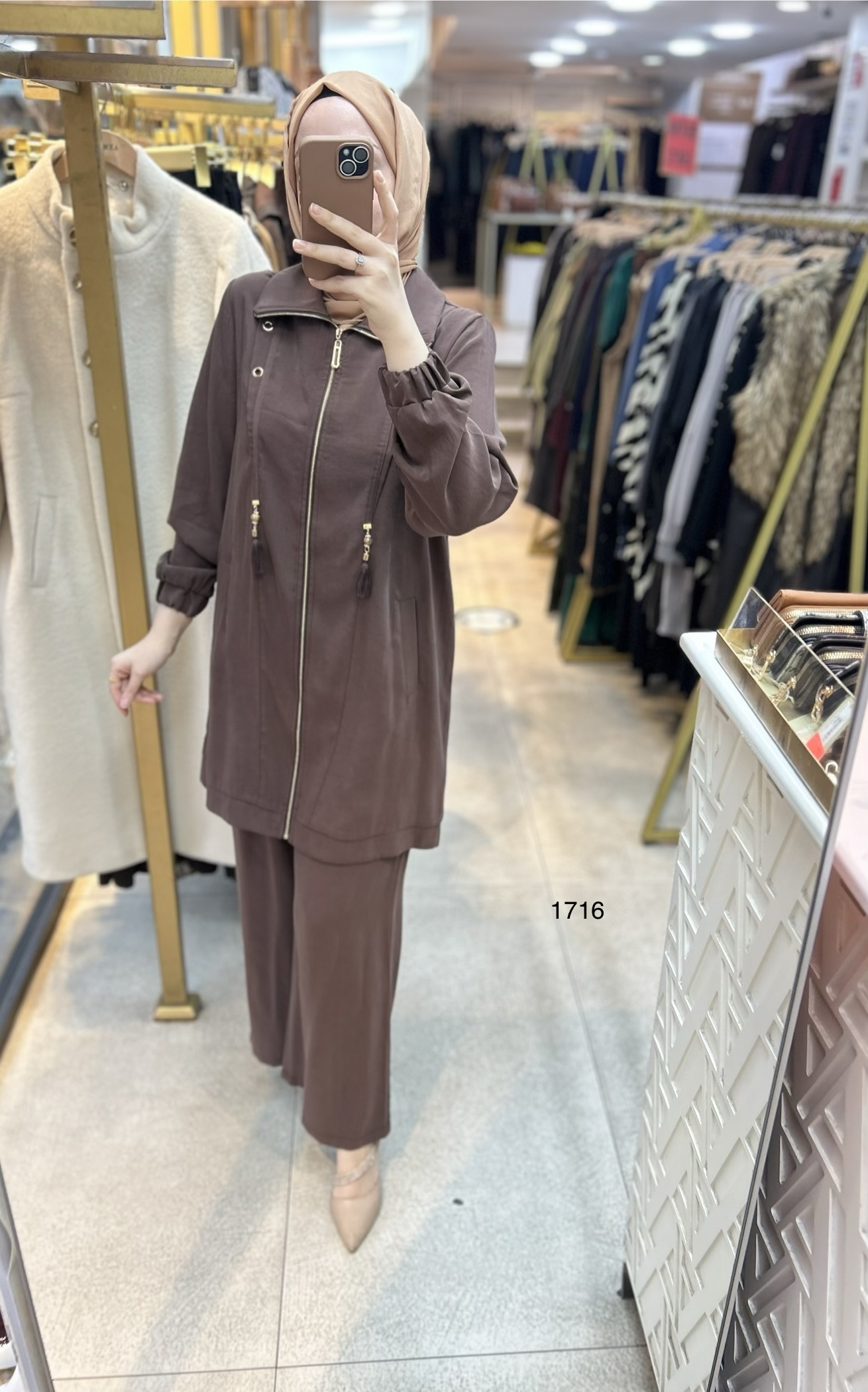 1716 Fermuarlı Gömlek Yaka Takım