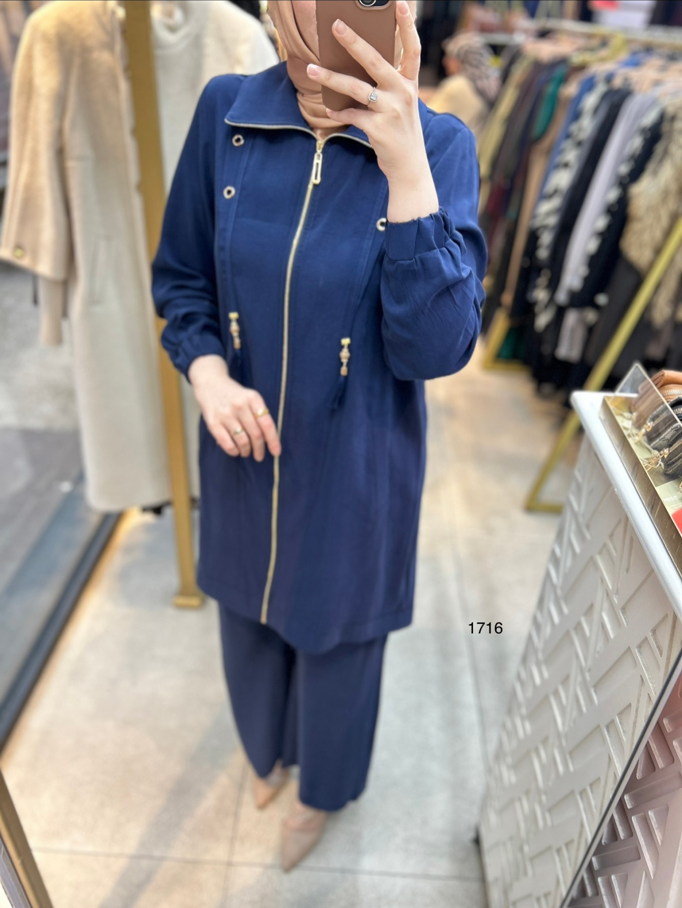 1716 Fermuarlı Gömlek Yaka Takım