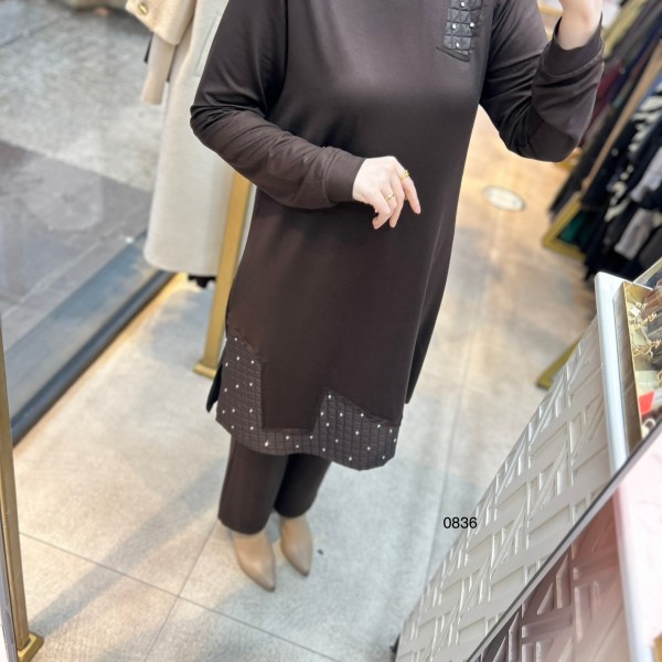 0836 Kapitone ve Taş Detaylı Takım - Görsel 6