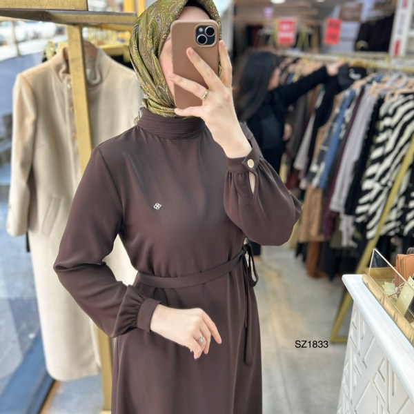SZ1833 Yüksek Yaka Kemerli Elbise - Görsel 5