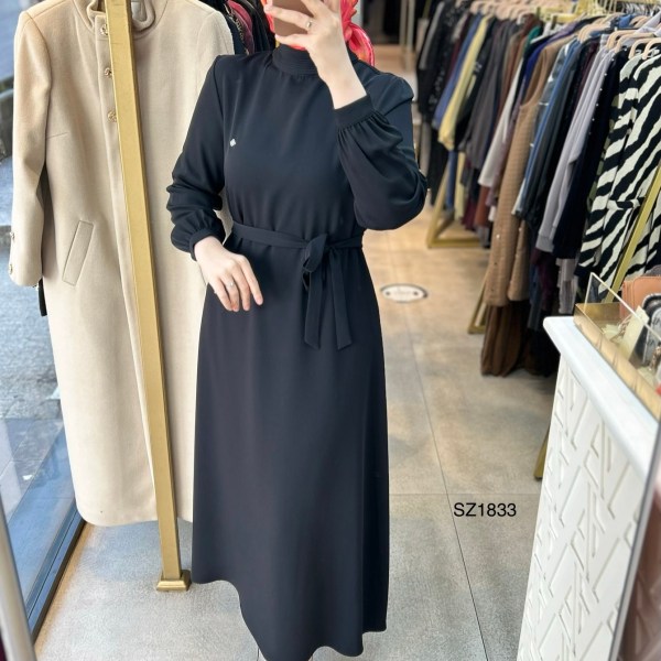 SZ1833 Yüksek Yaka Kemerli Elbise - Görsel 6
