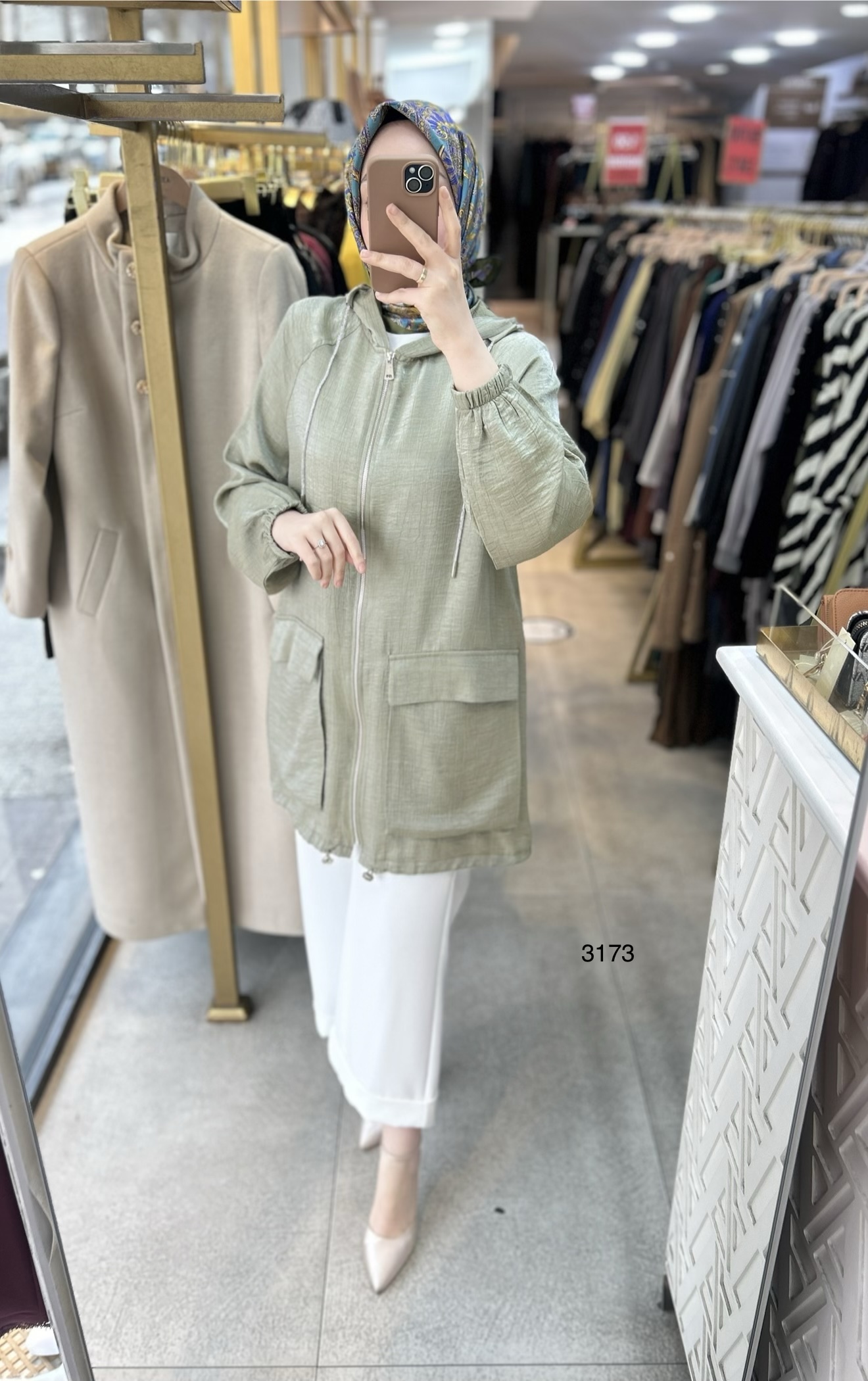 3173 Cepli Fermuarlı Kap