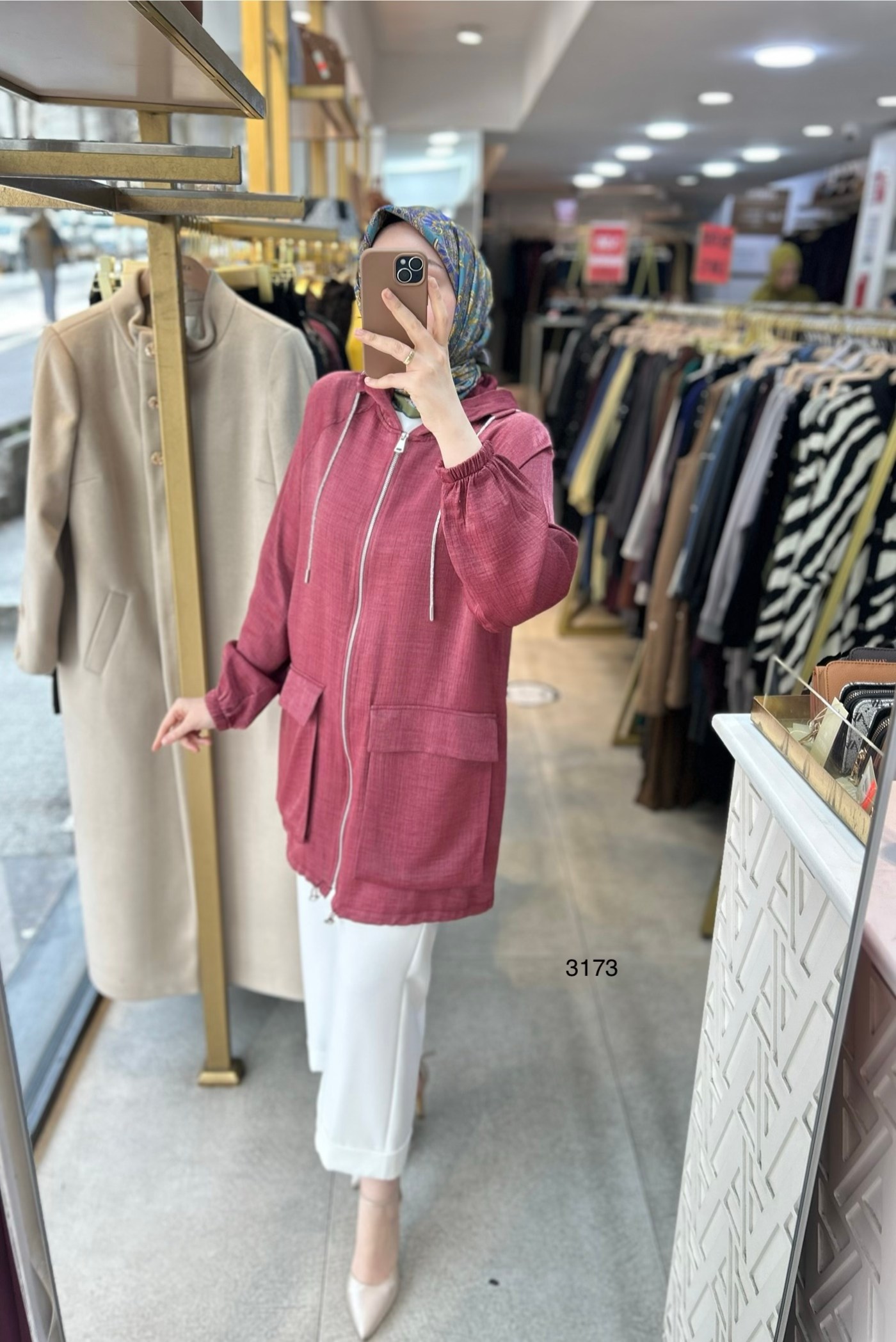 3173 Cepli Fermuarlı Kap