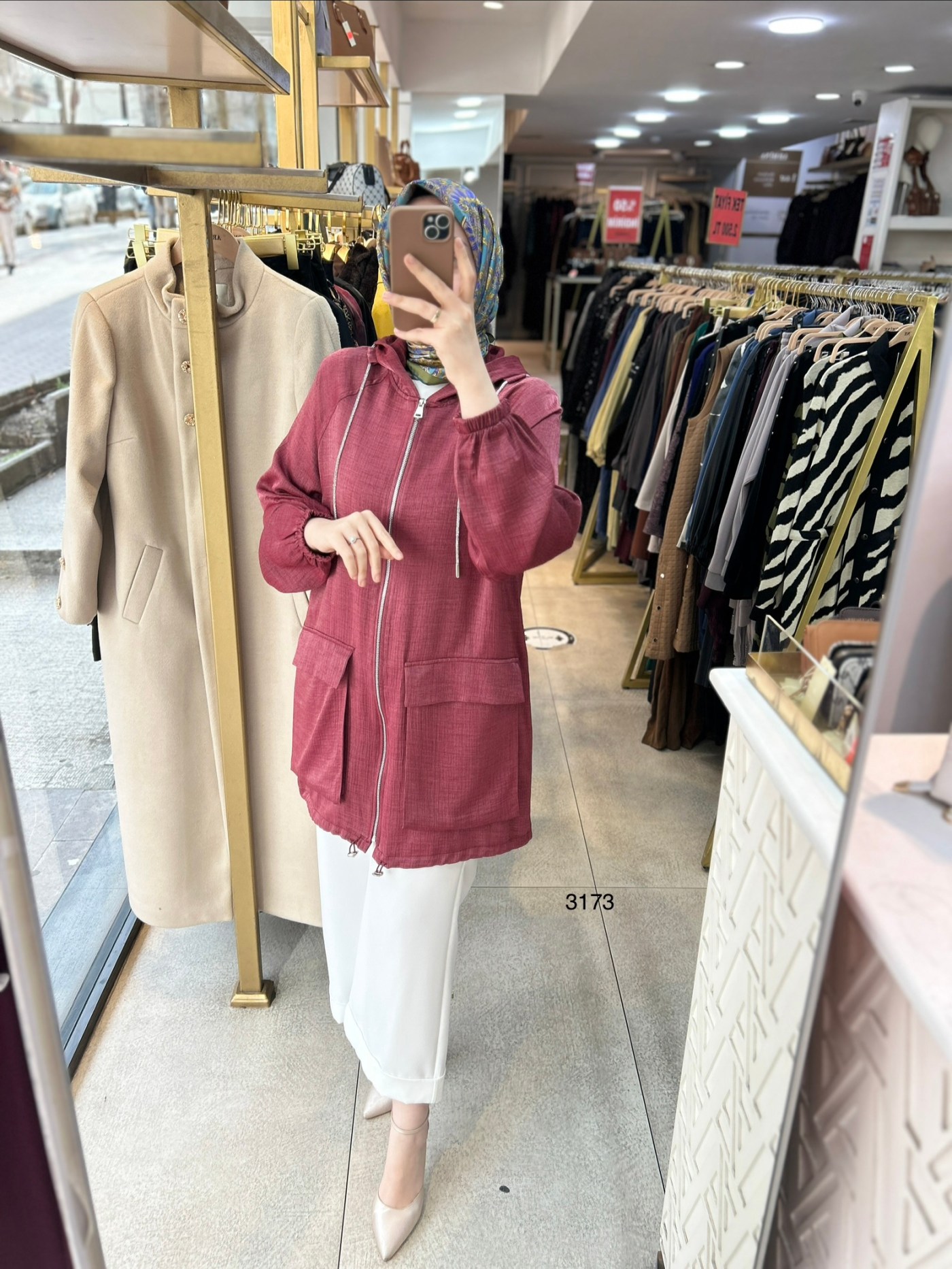 3173 Cepli Fermuarlı Kap