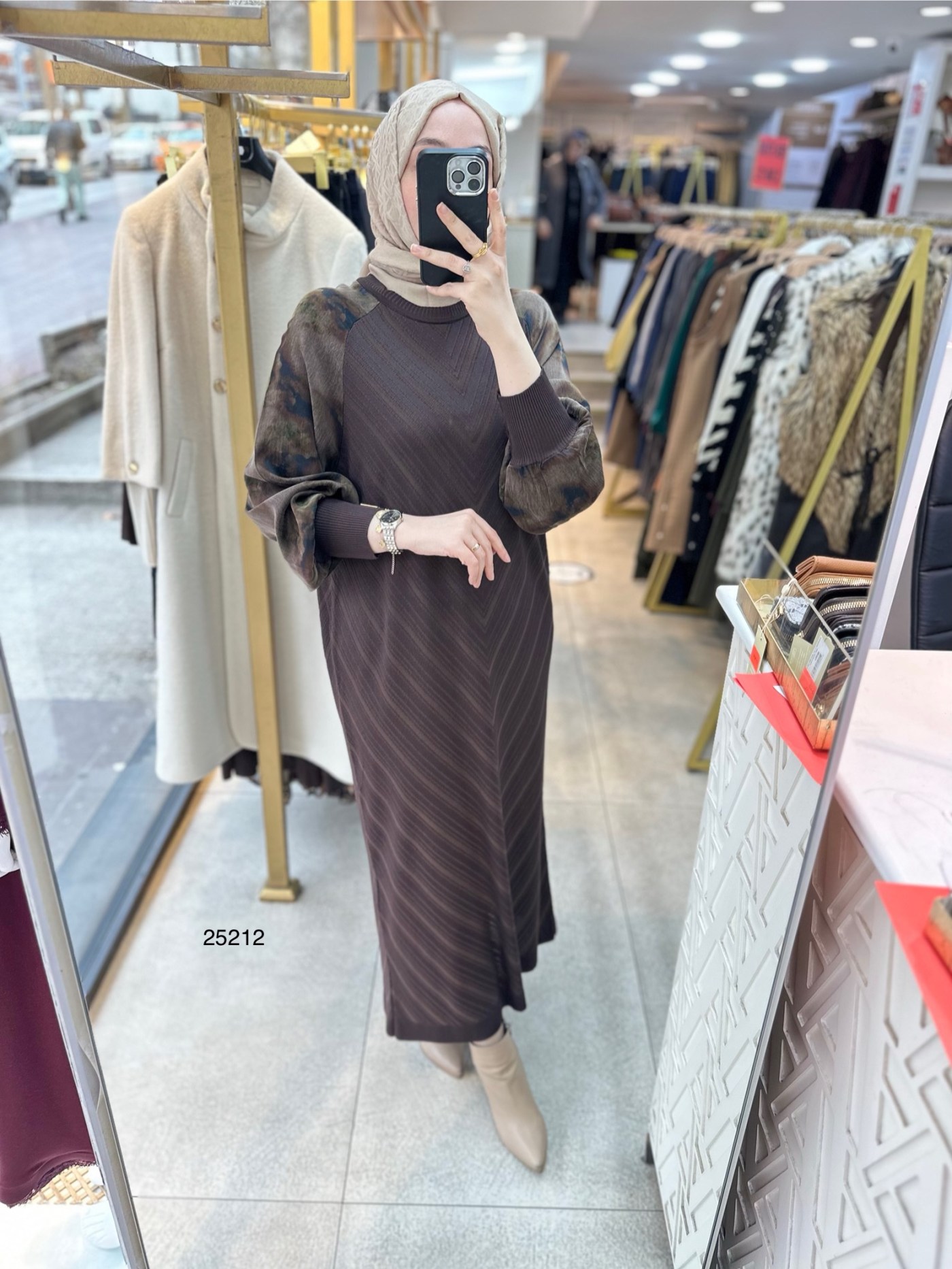 25212 Kolları Cupra Detaylı Zikzak Desenli Merserize Elbise