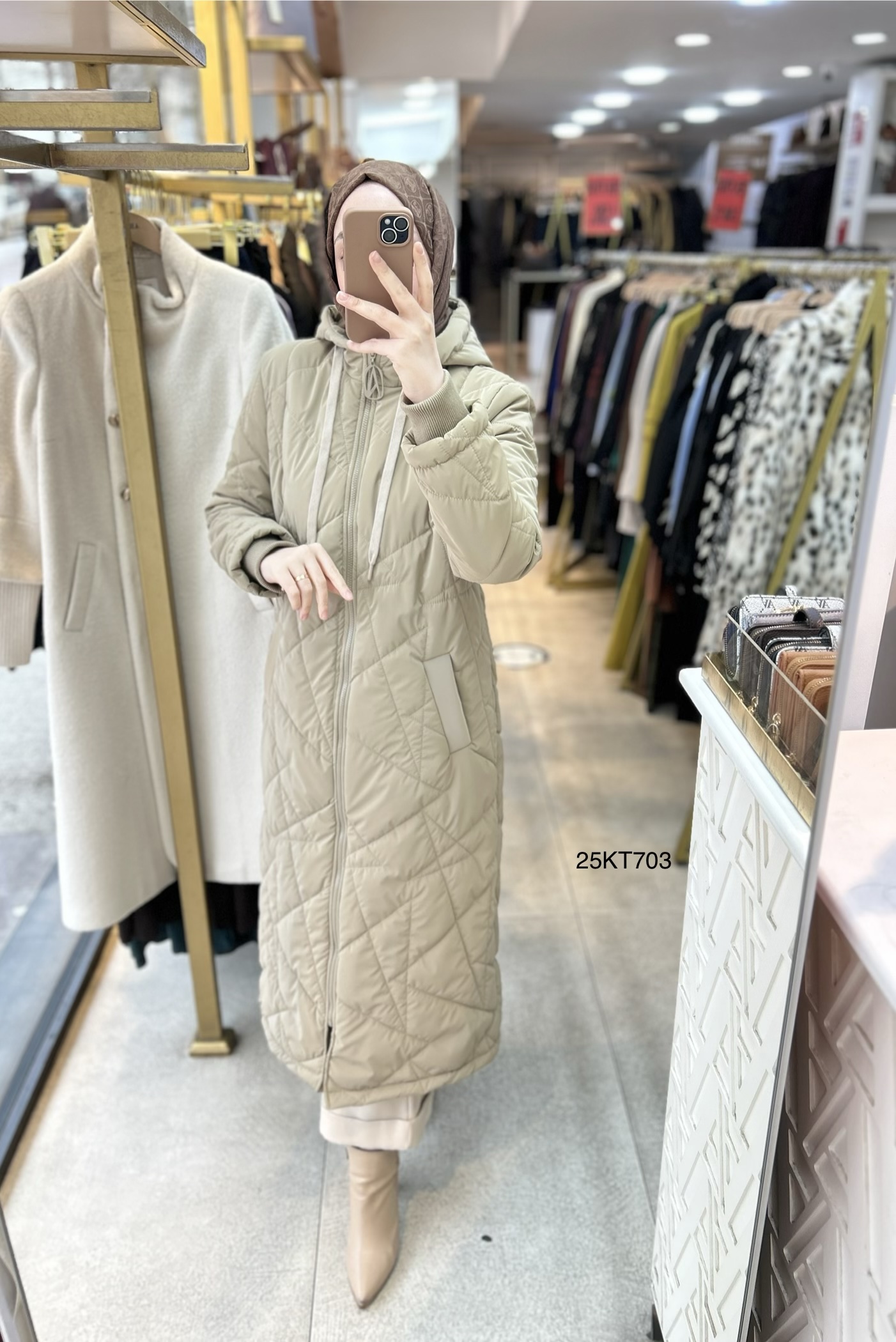 25KT703 Boydan Fermuarlı Cepli Kapüşonlu Kapitone Mont - Görsel 2