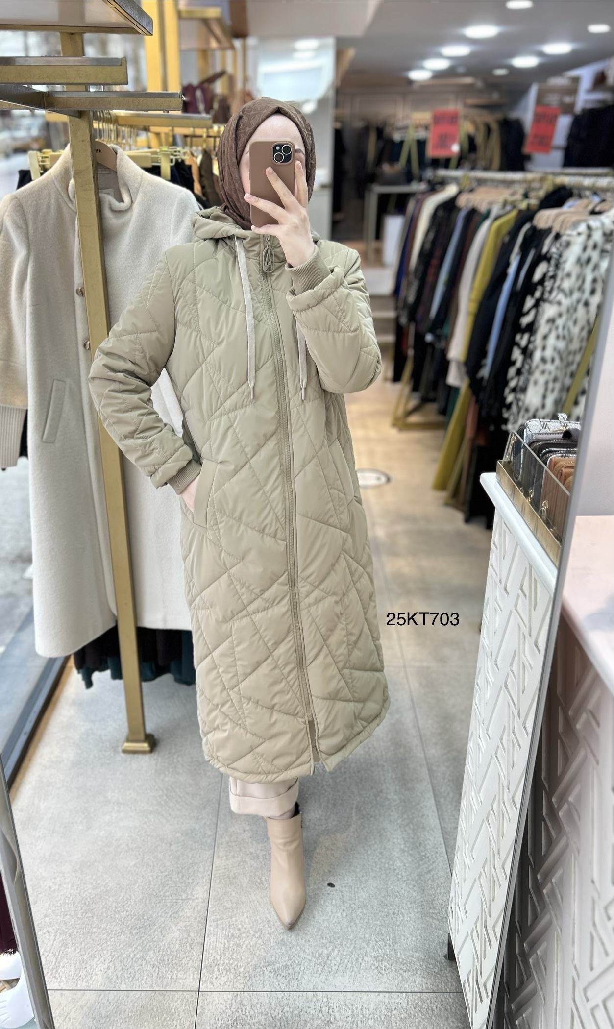 25KT703 Boydan Fermuarlı Cepli Kapüşonlu Kapitone Mont