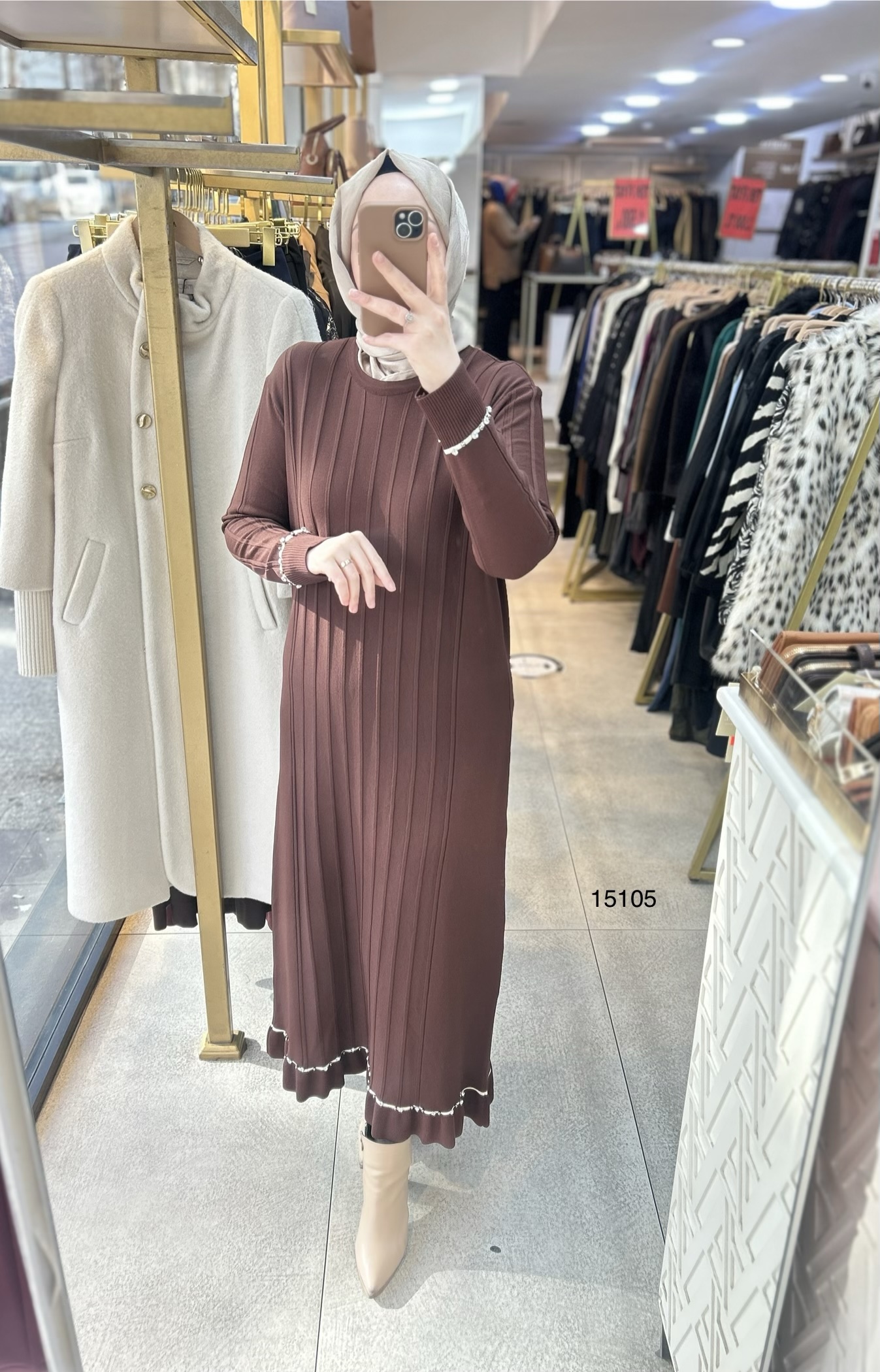 15105 Fitilli Kolları Taş Detaylı Triko Elbise