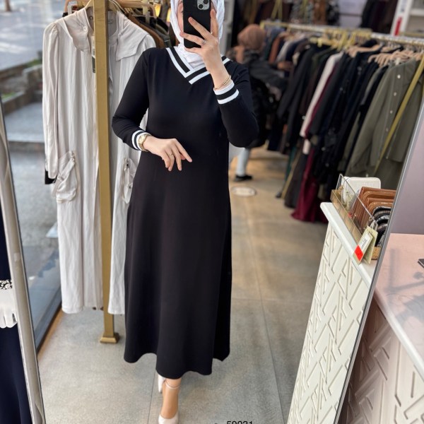 59931 V yaka Çizgili Elbise - Görsel 1