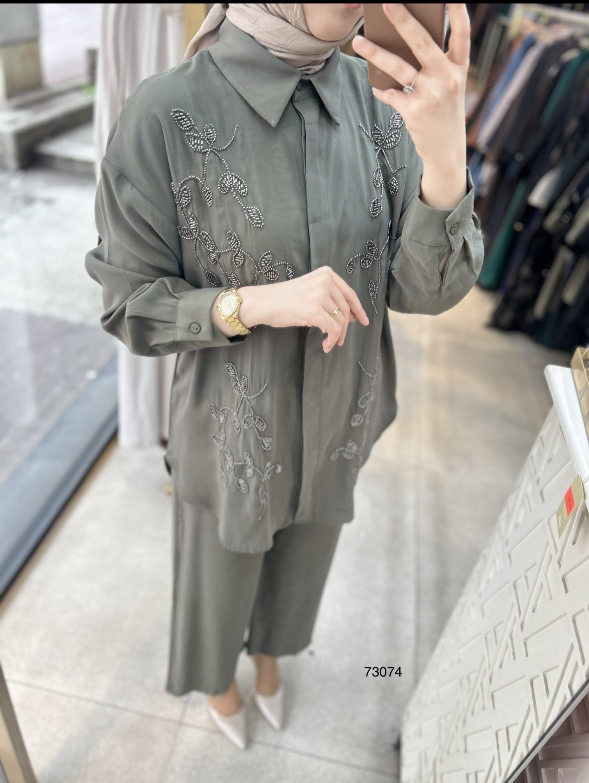 73074 Taş İşlemeli  Takım