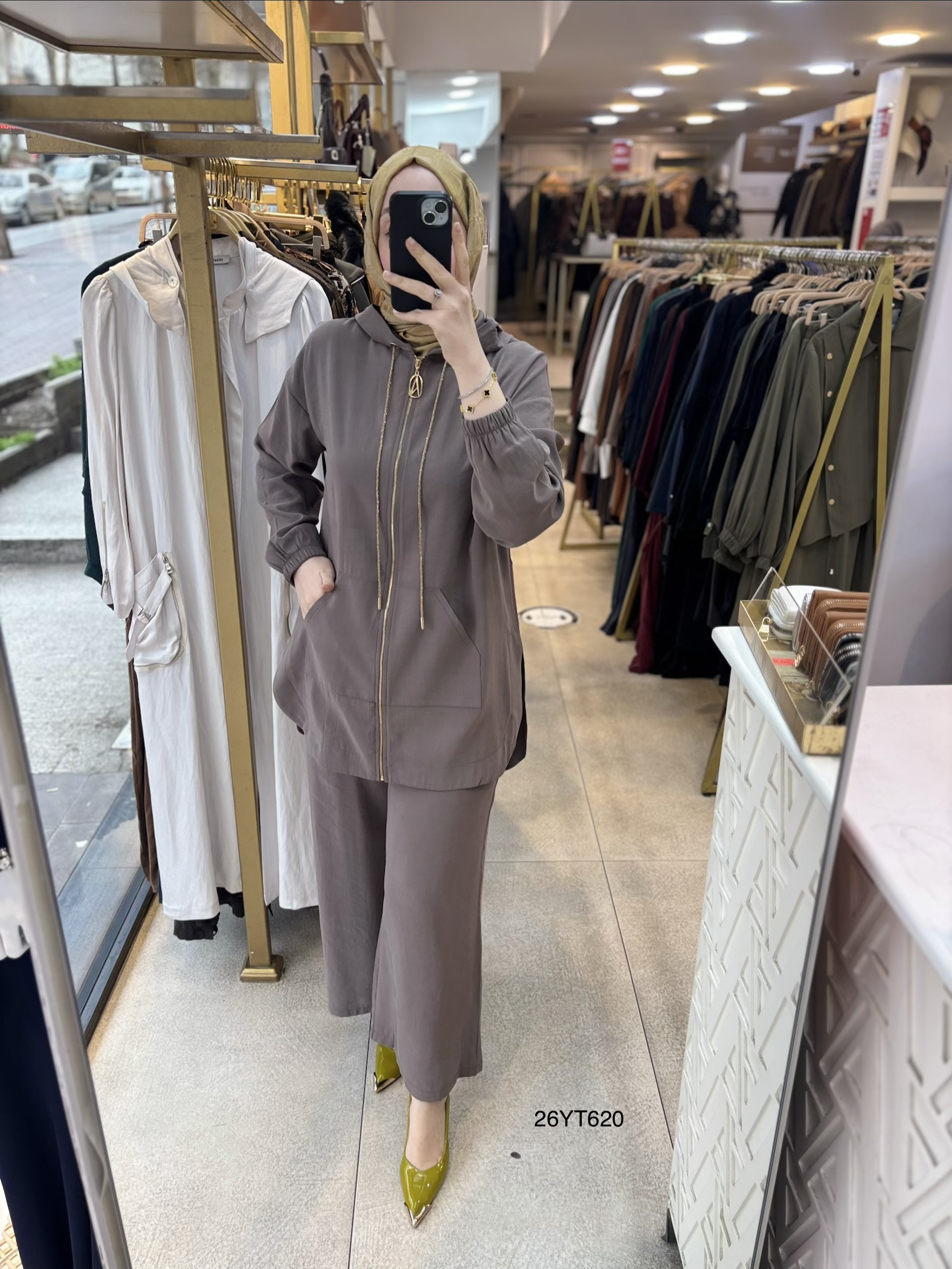 26YT620 Önden Fermuarlı Kapüşonlu Spor Takım - Görsel 9