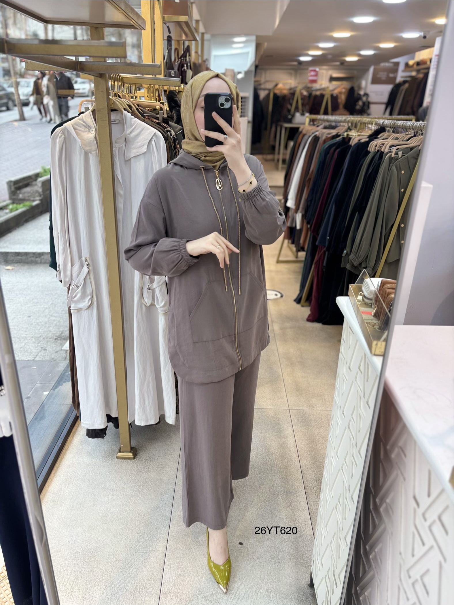 26YT620 Önden Fermuarlı Kapüşonlu Spor Takım - Görsel 3