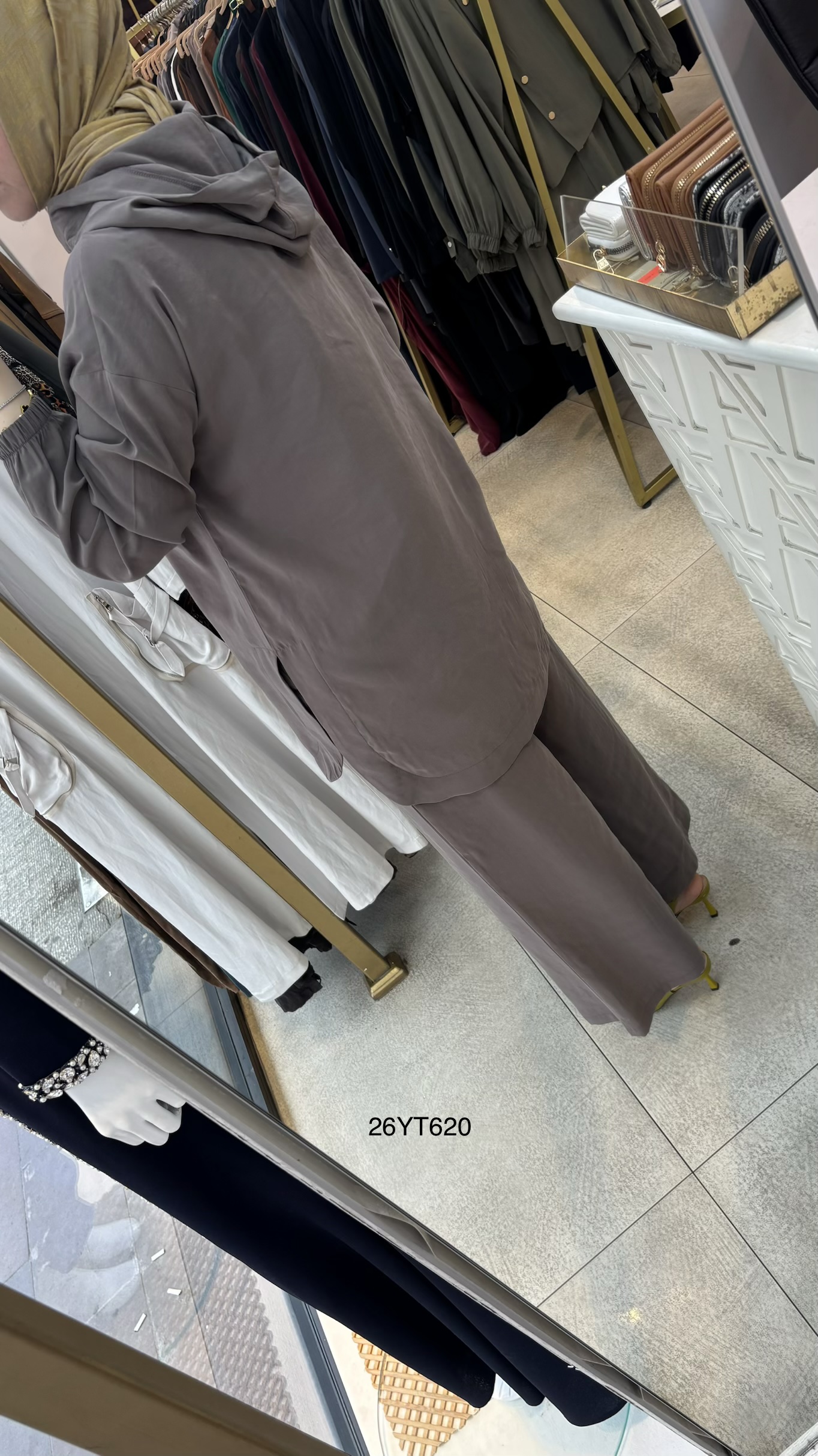 26YT620 Önden Fermuarlı Kapüşonlu Spor Takım