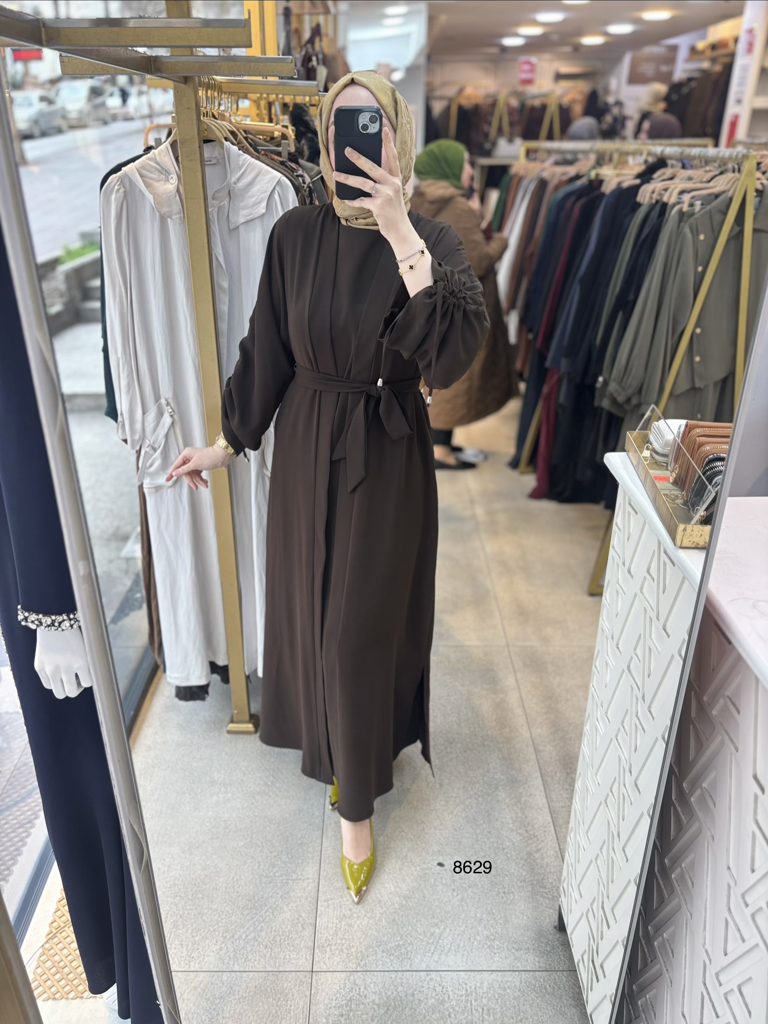 8629 Belden Bağlamalı Elbise - Görsel 17