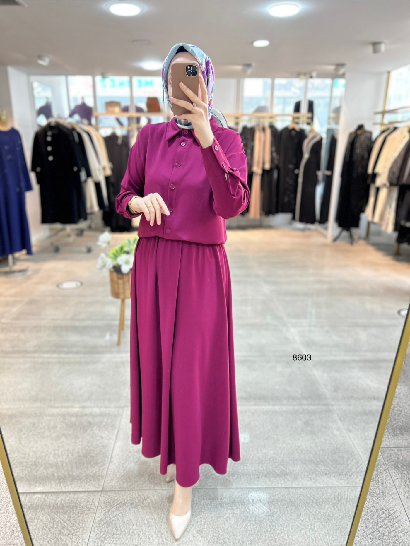 8603 Düğme Detaylı Etekli Takım