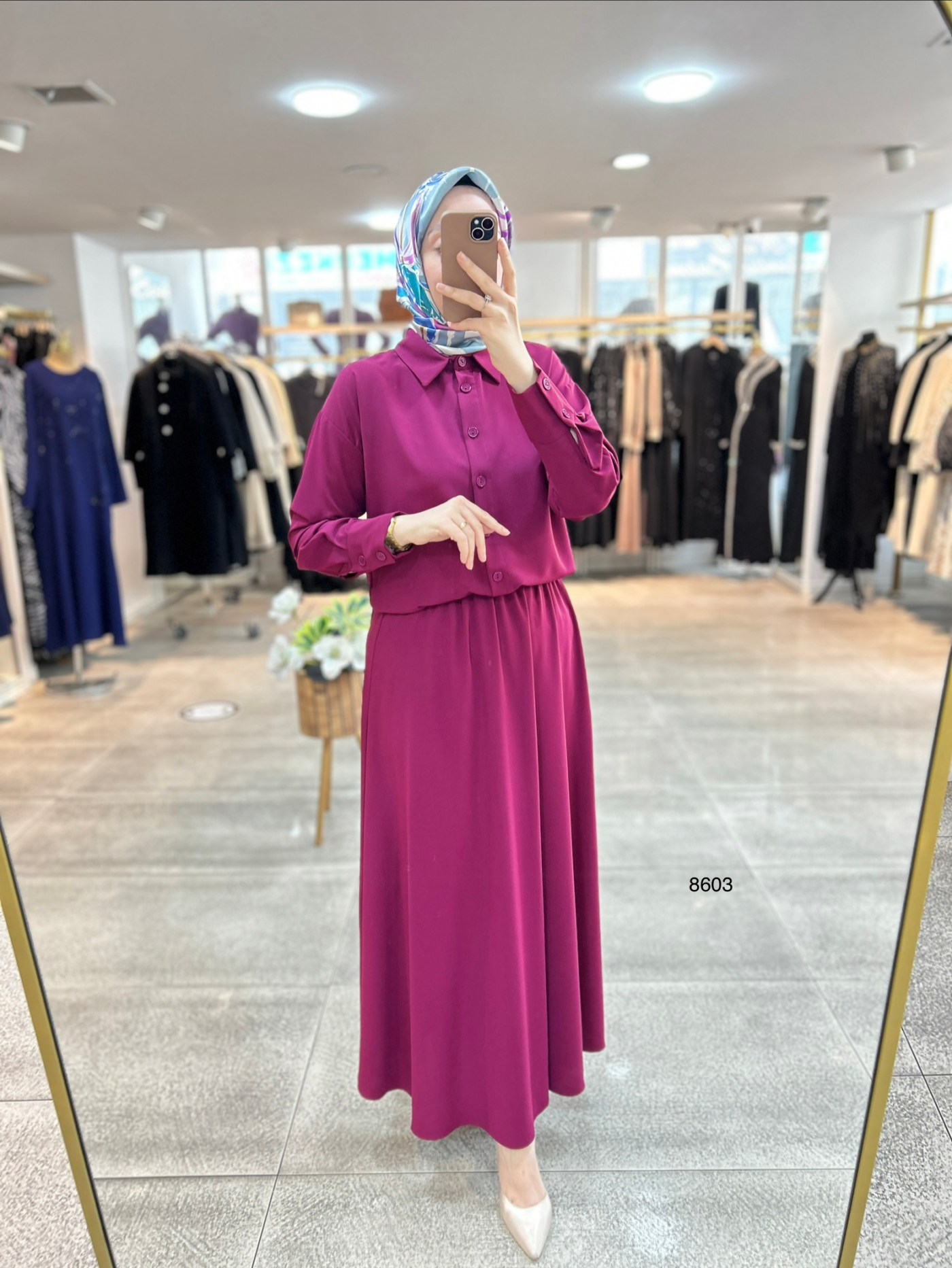 8603 Düğme Detaylı Etekli Takım