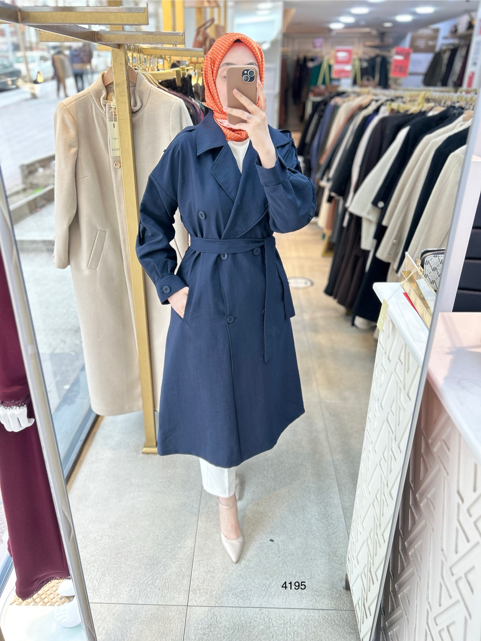 4195 Kolları Kemer Detaylı Trenç - Görsel 7