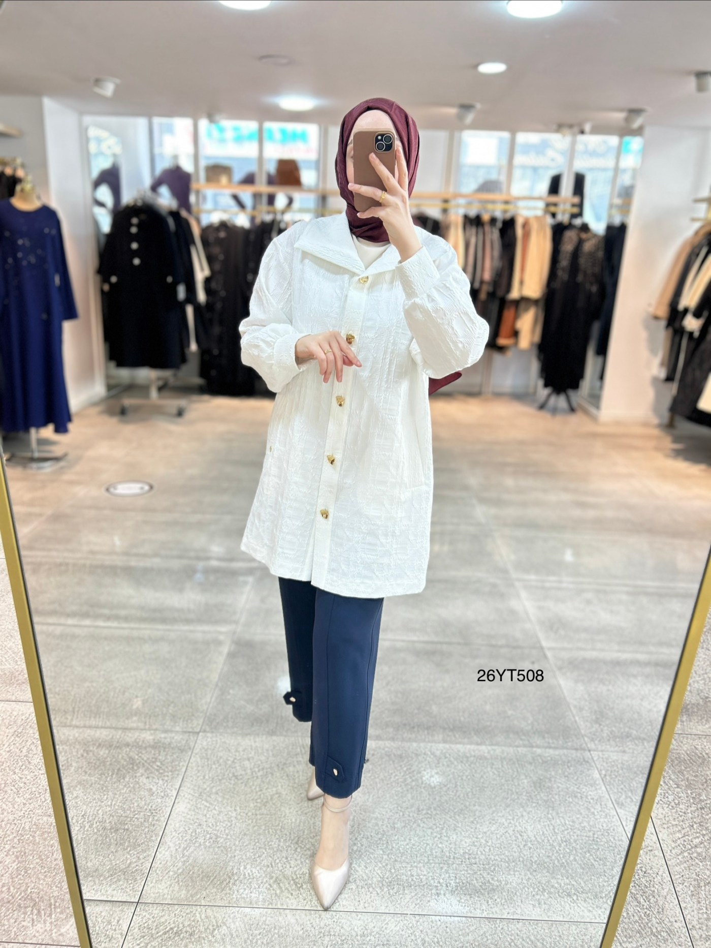 26YT508 Kabartma Kumaş Düğmeli Kap